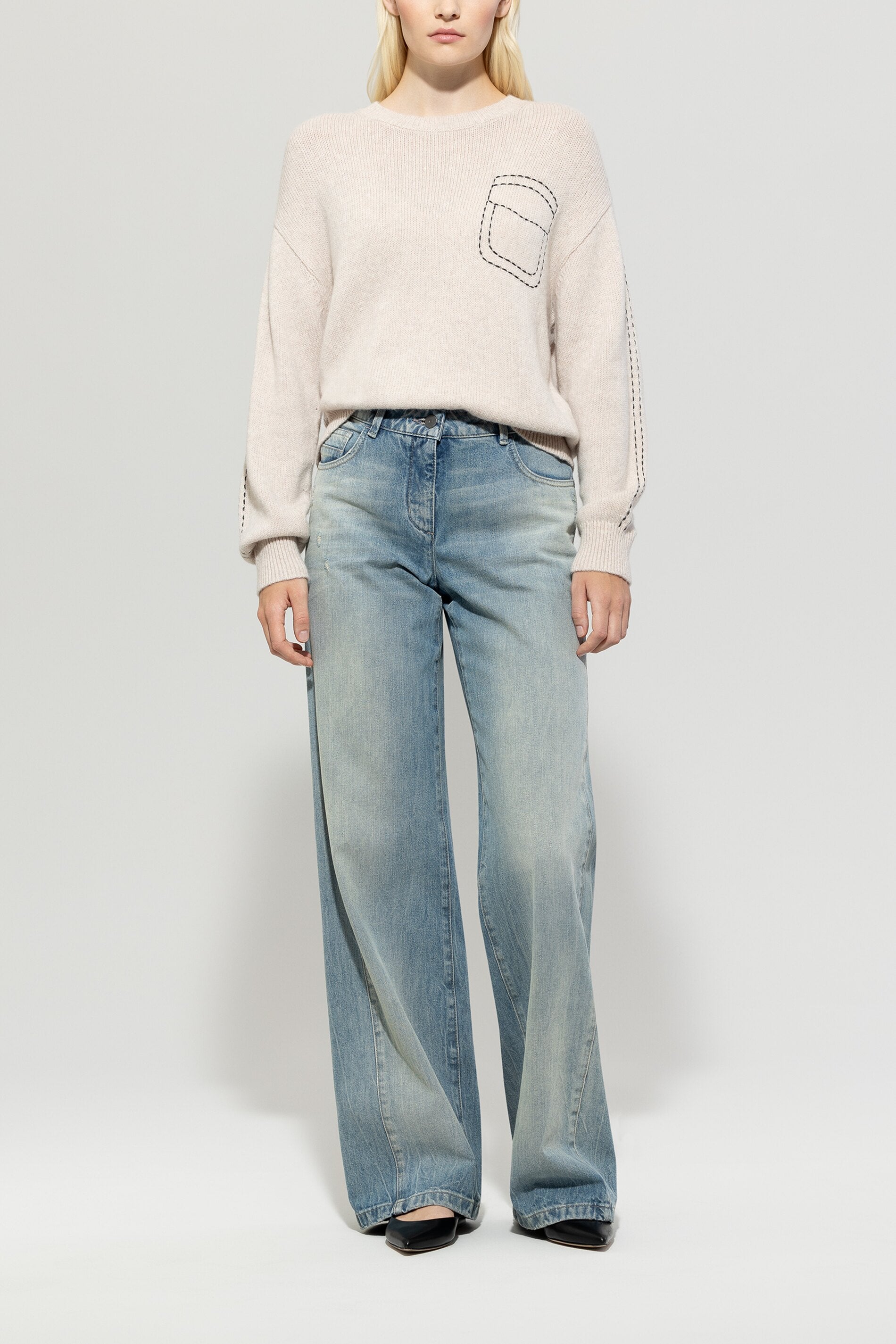 Pullover aus Woll-Mix - cream - Standard | Model Front
