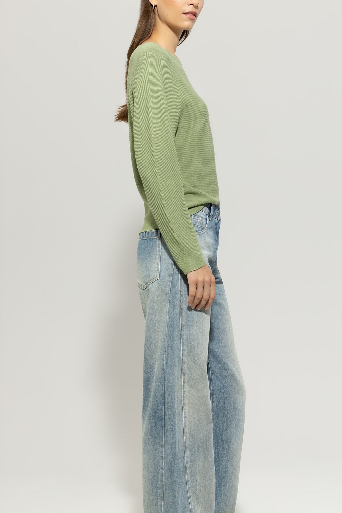 Pullover in Links-Struktur - easy green - Standard | Model Seite