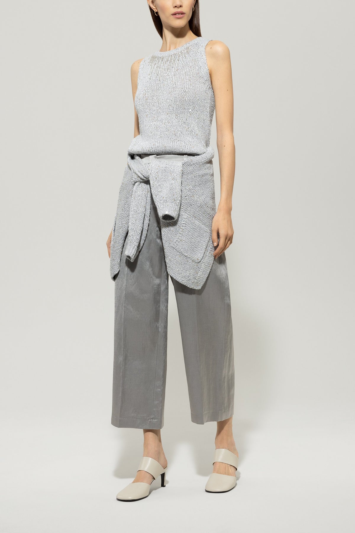Top aus Fancy-Garn - silver grey - Standard | Model Front