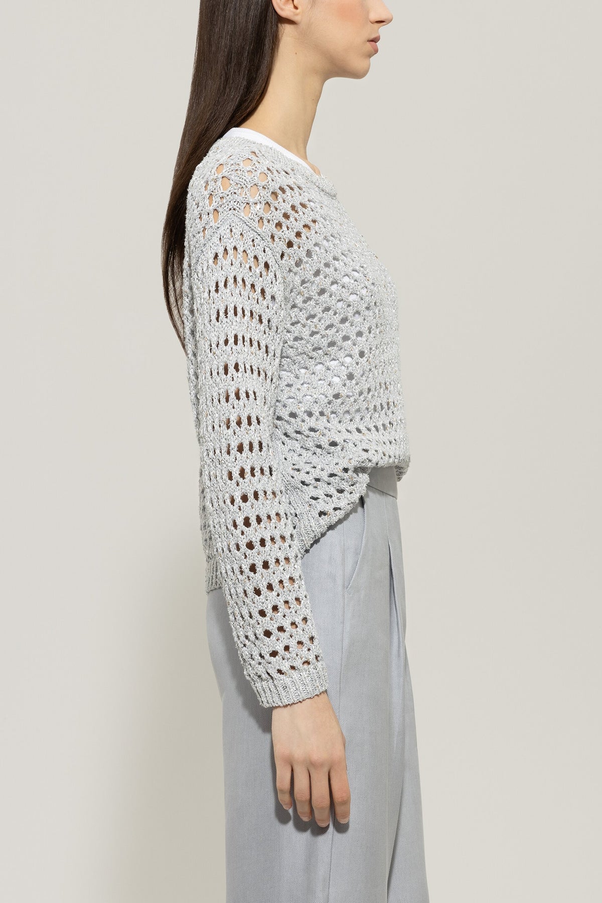 Pullover aus Fancy-Garn - silver grey - Standard | Model Seite