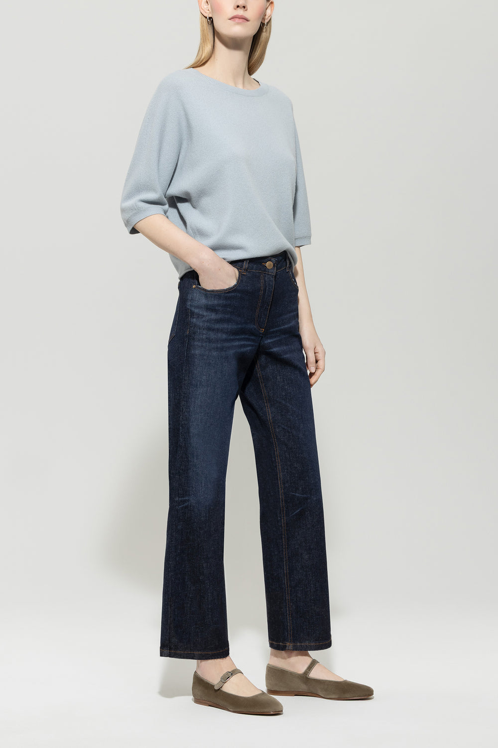 Cashmere-blend sweater - light blue - Standard