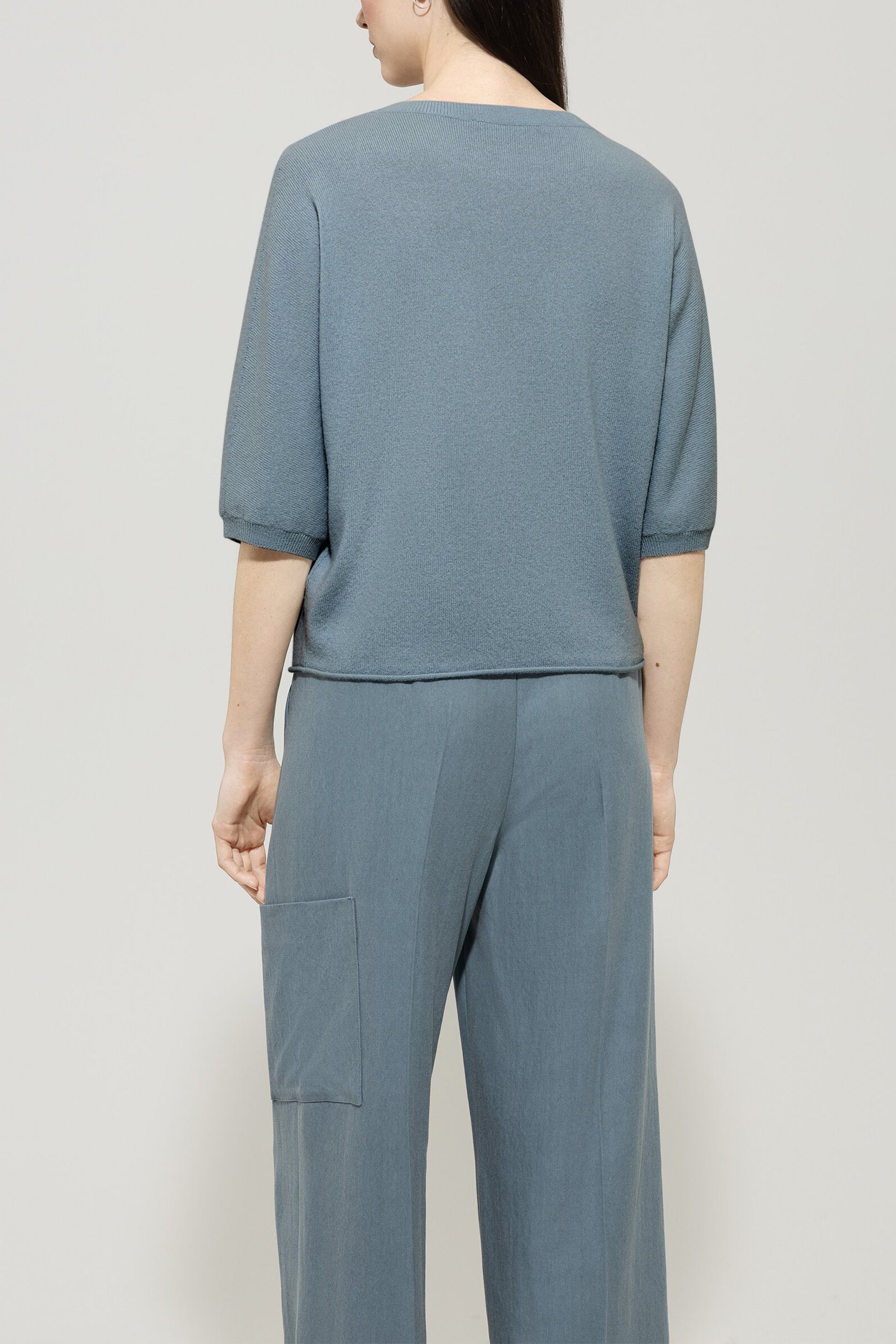 Pullover aus Kaschmir-Mix - greyish blue - Standard | Model Rück