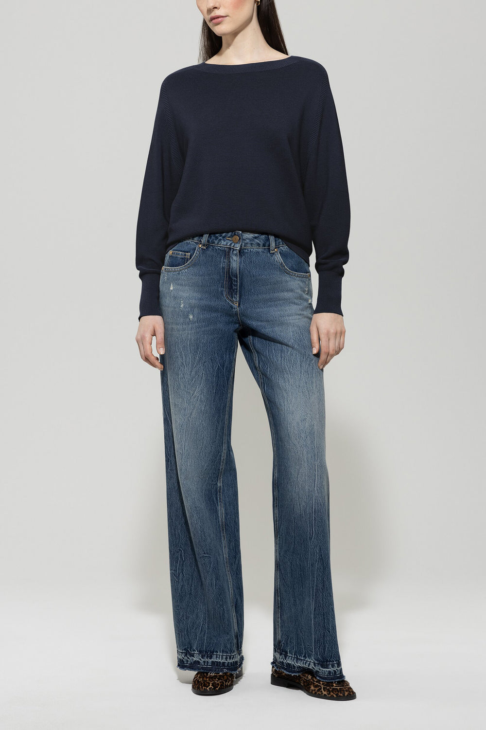 Sweater in left structure - dark blue - Standard