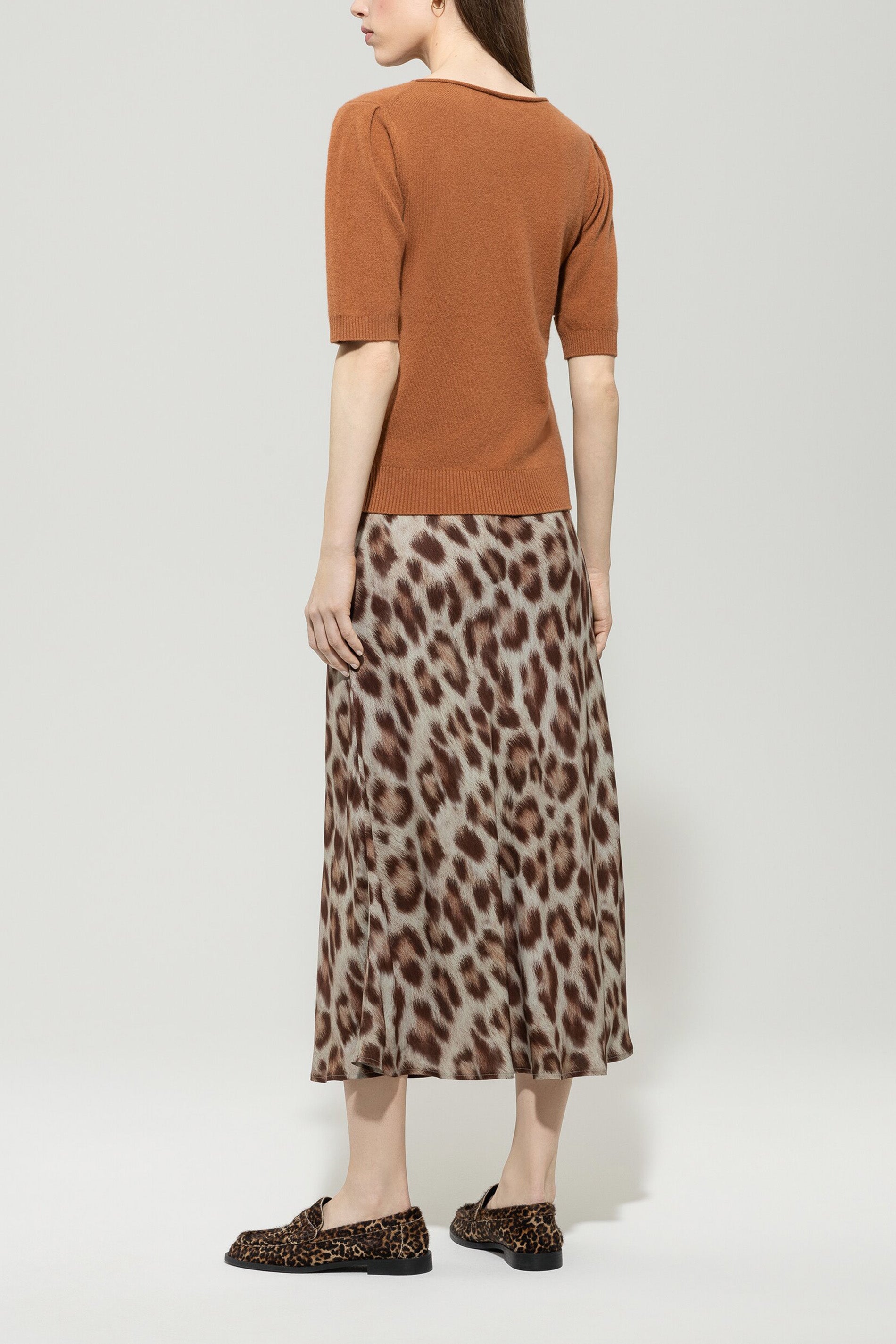 Pullover aus Kaschmir-Mix - cinnamon - Standard | Model Rück