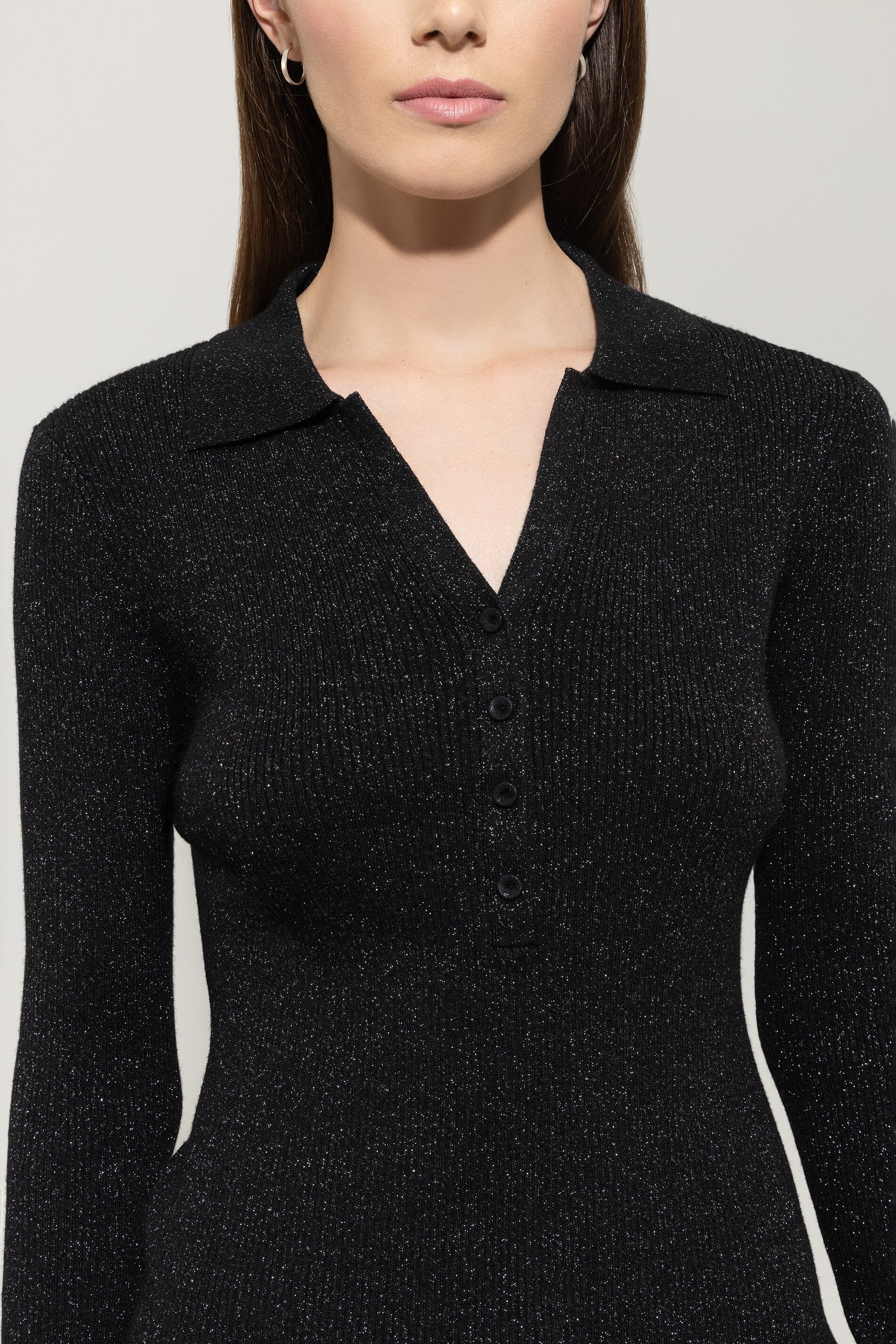 Pullover aus Woll-Mix - deep black - Standard | Model Detail