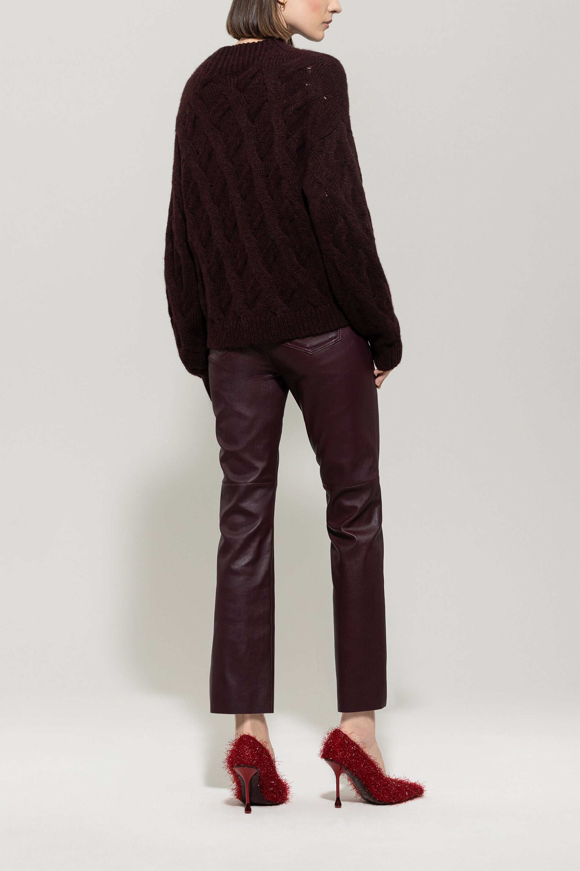 Pullover mit Chunky-Cable-Knit - burgundy - Standard | Model Rück