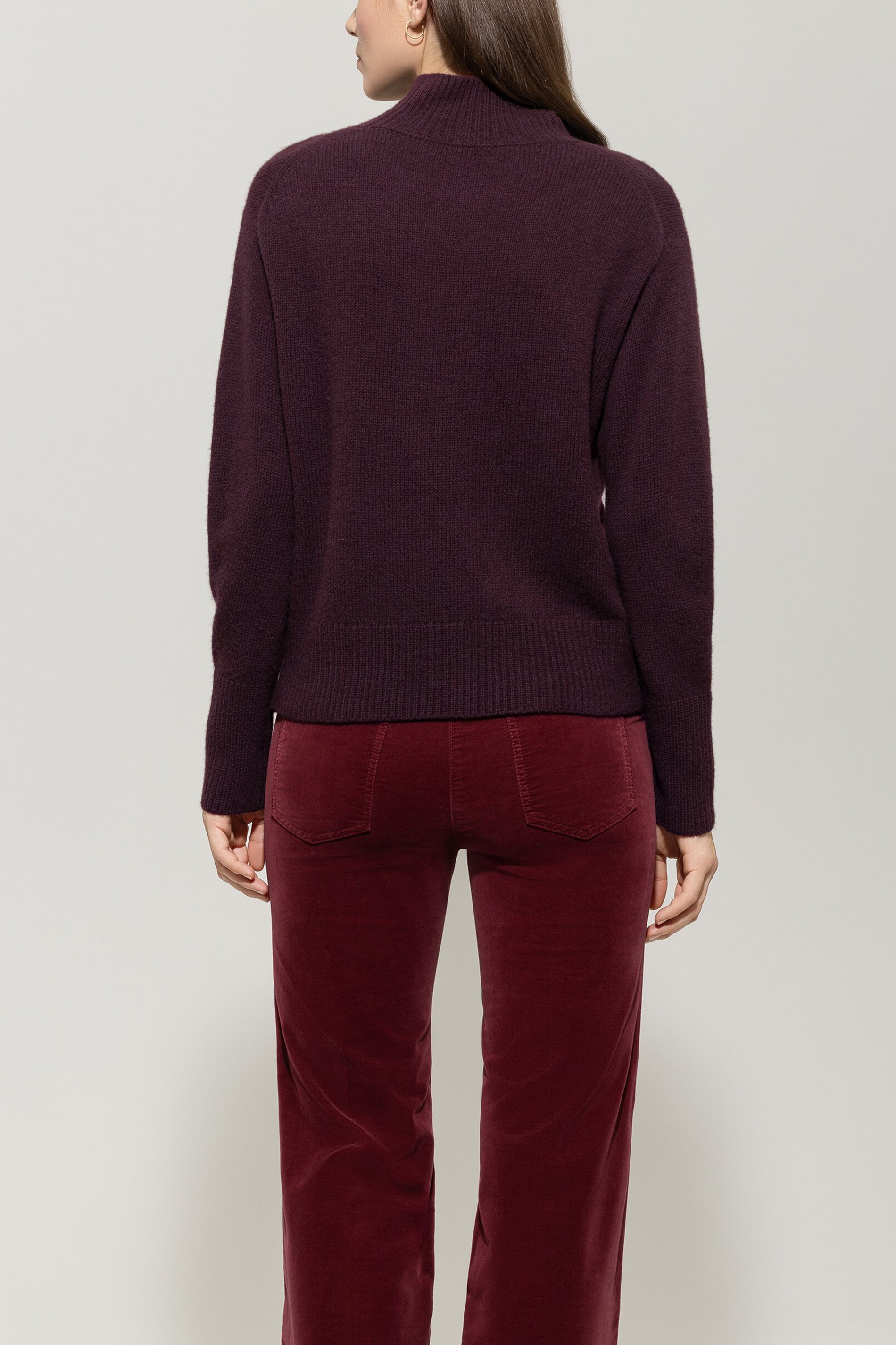 Pullover aus Kaschmir-Mix - burgundy - Standard | Model Rück