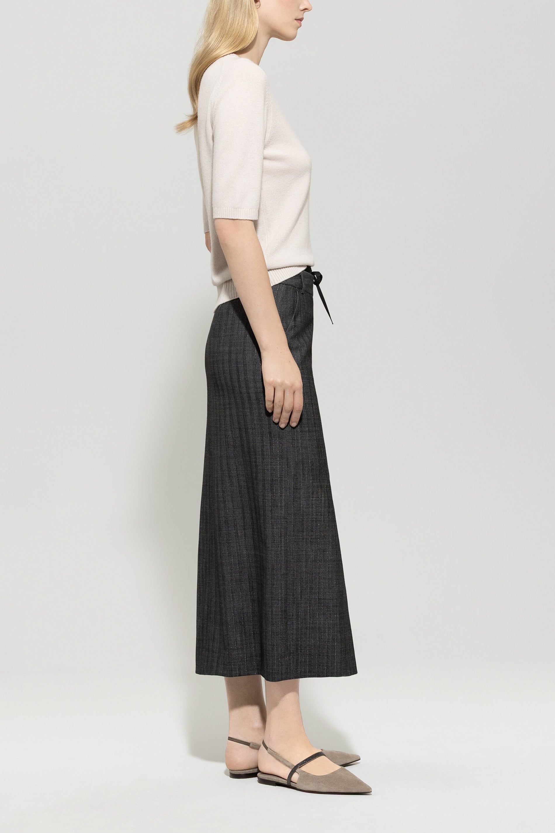 Kurzarm-Pulli aus Kaschmir-Mix - silky cream - Standard | Model Seite