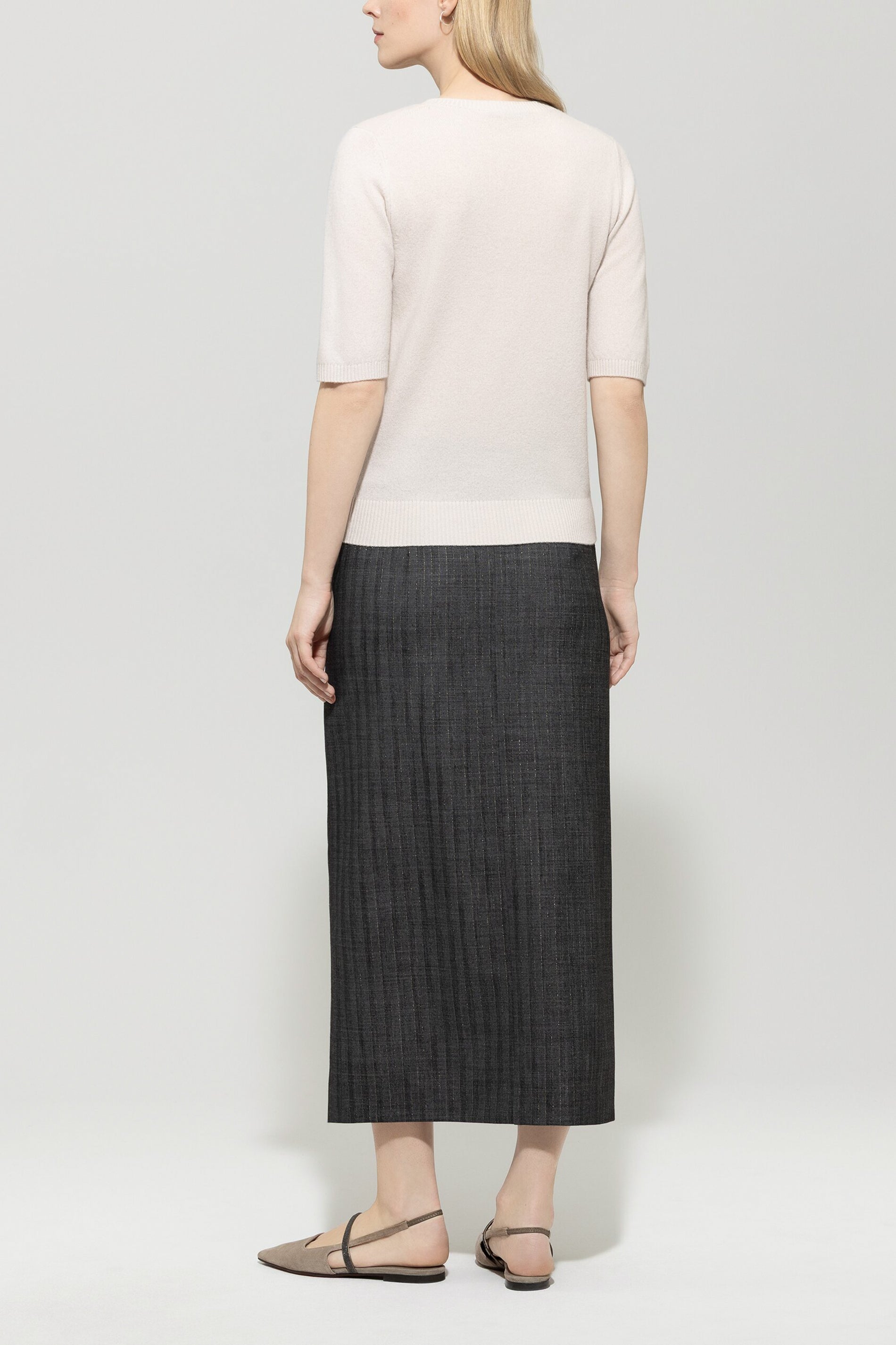 Kurzarm-Pulli aus Kaschmir-Mix - silky cream - Standard | Model Rück