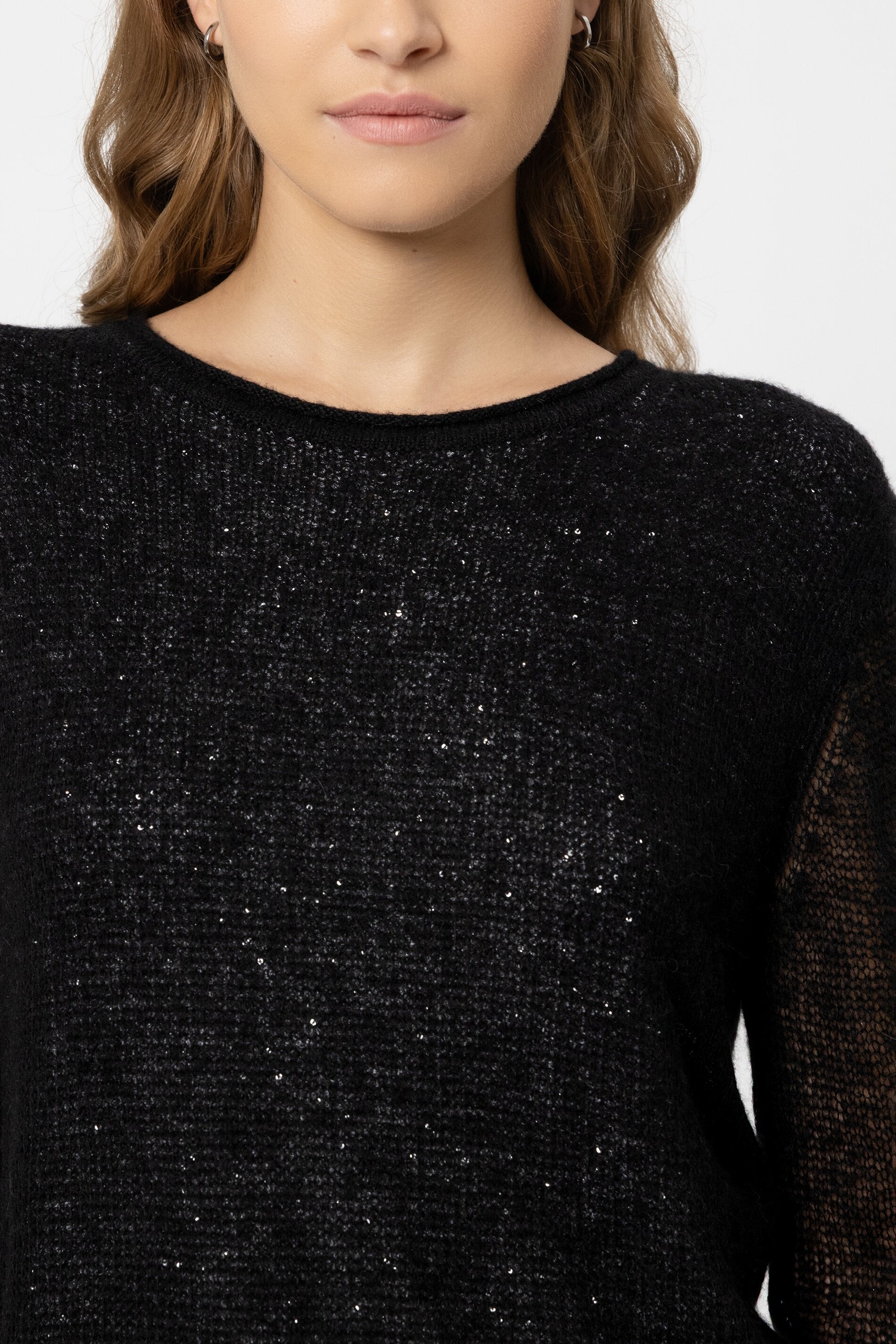 Pailletten-Langarm-Pullover - black - Standard | Model Detail
