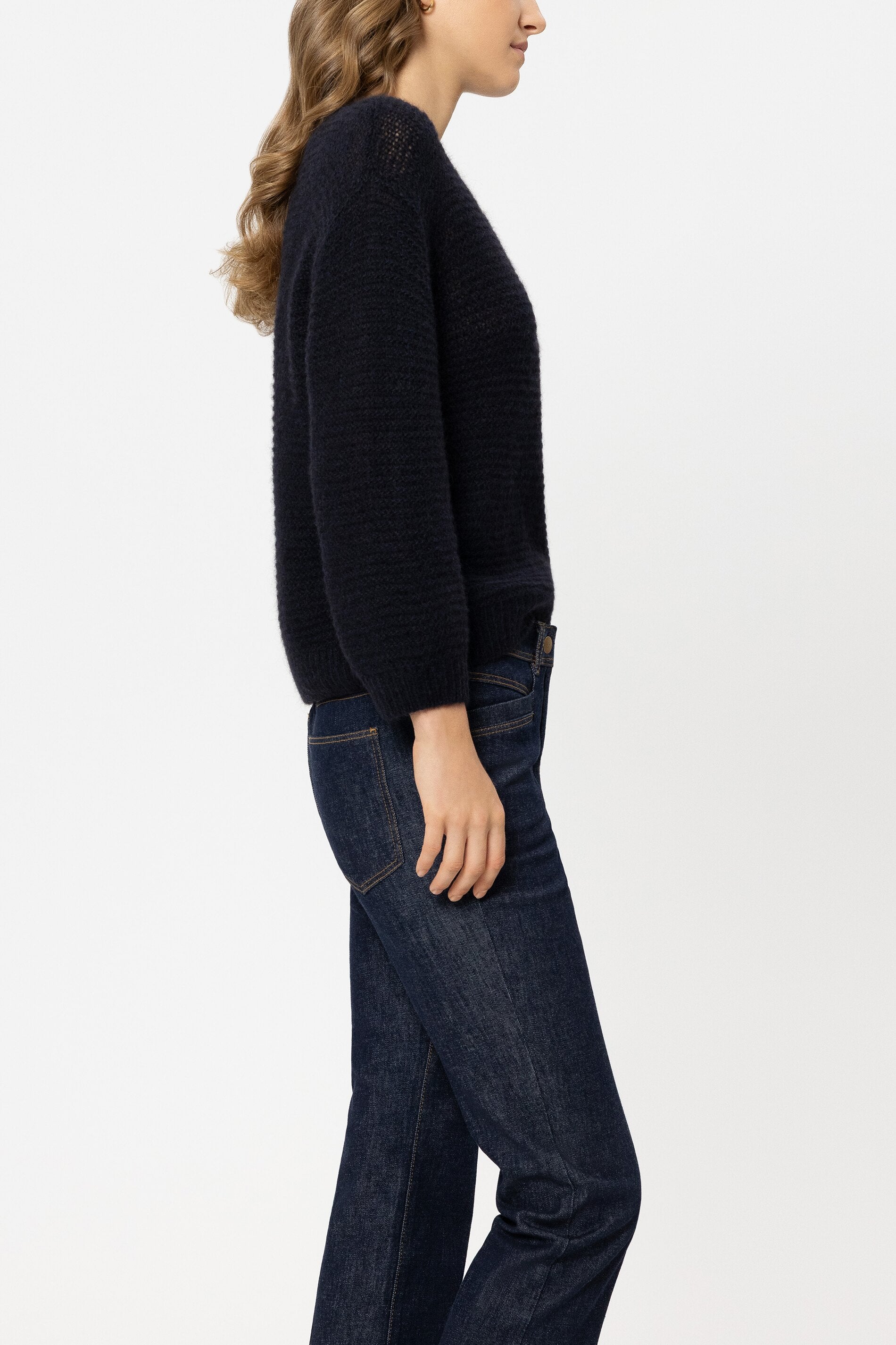 Pullover in Links-Struktur - navy blue - Standard | Model Seite