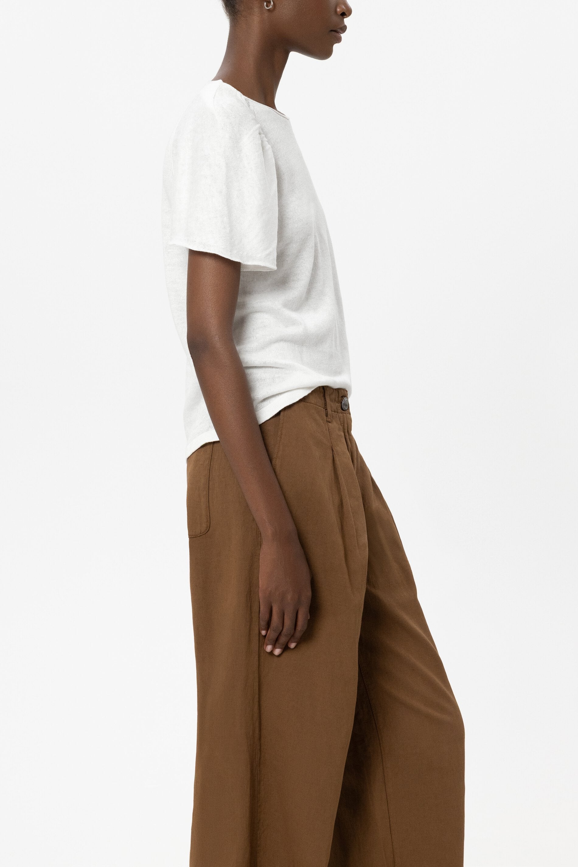 Leinen-Rundhals-Pullover - white - Standard | Model Seite