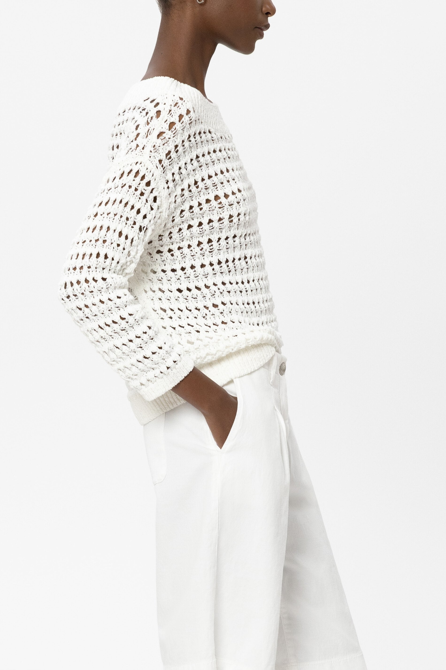 Pullover in Crochet-Optik - white - Standard | Model Seite