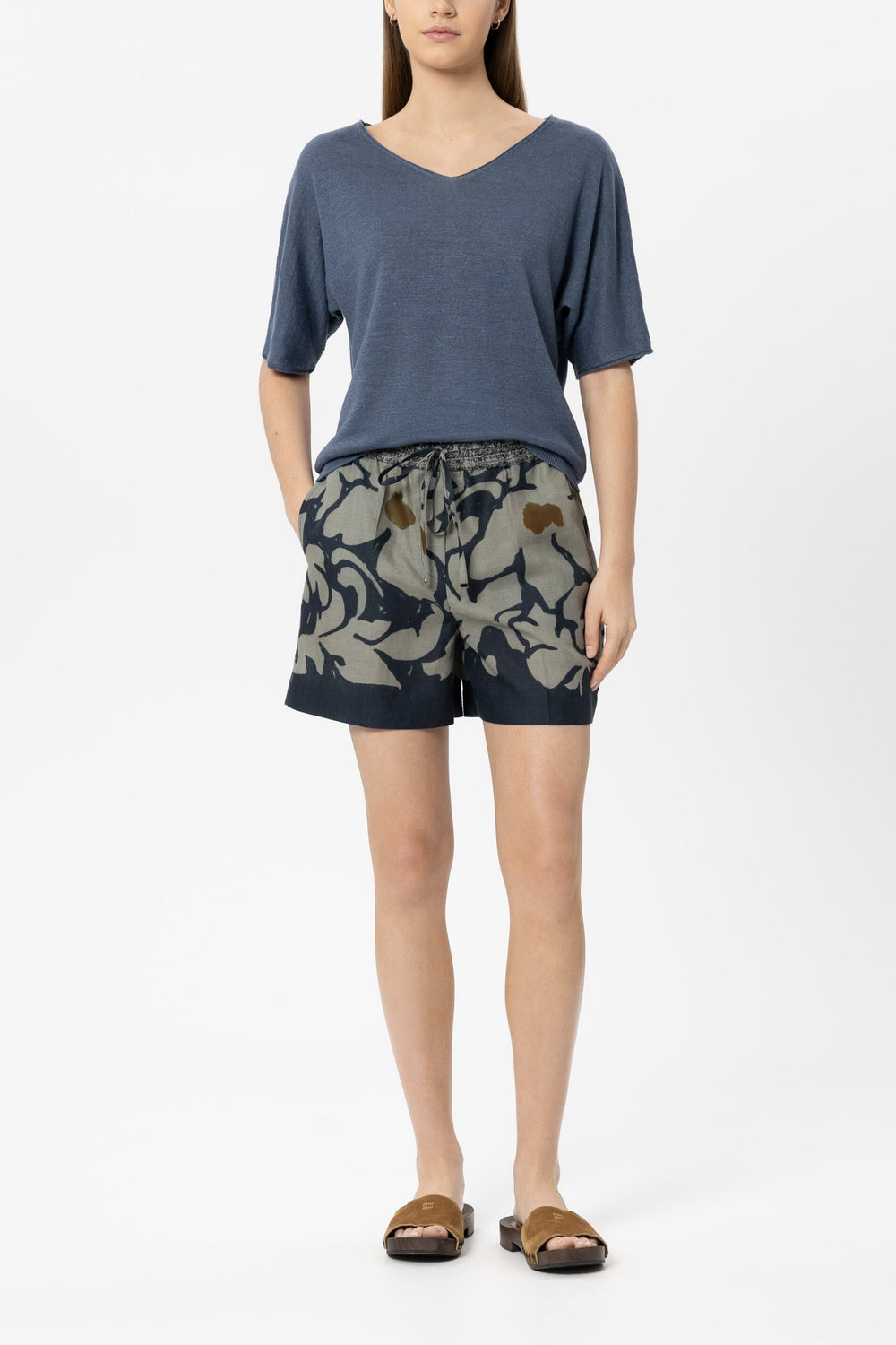 Pull en lin avec col en V - bleu encre - Standard