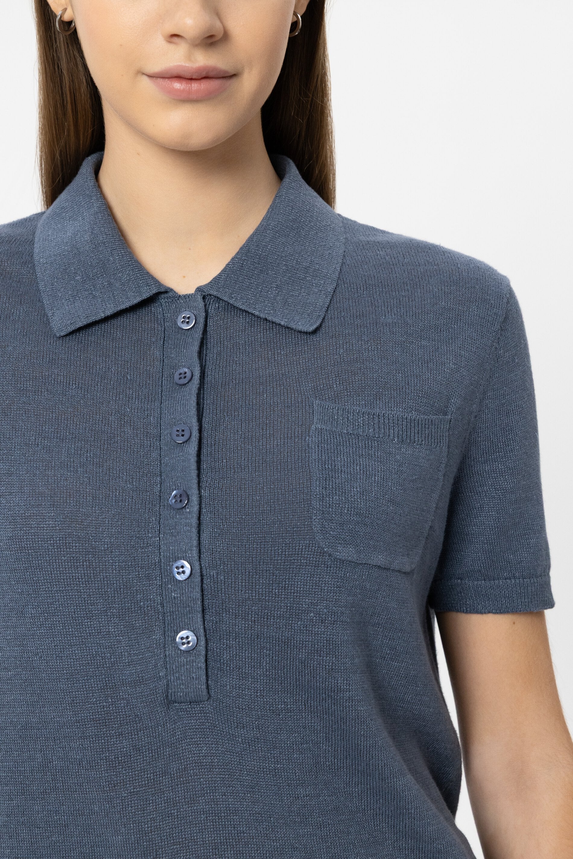 Leinen-Polo - tinted blue - Standard | Model Detail