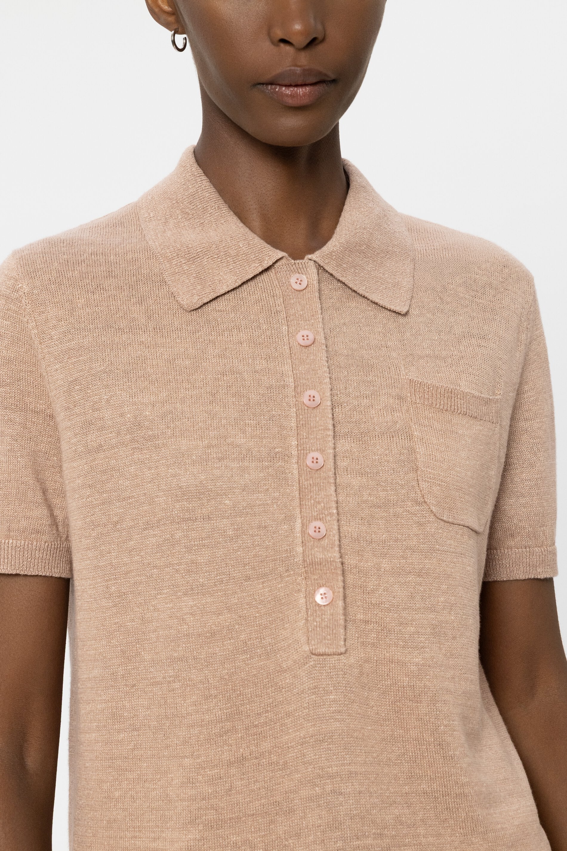 Leinen-Polo - light terracotta - Standard | Model Detail