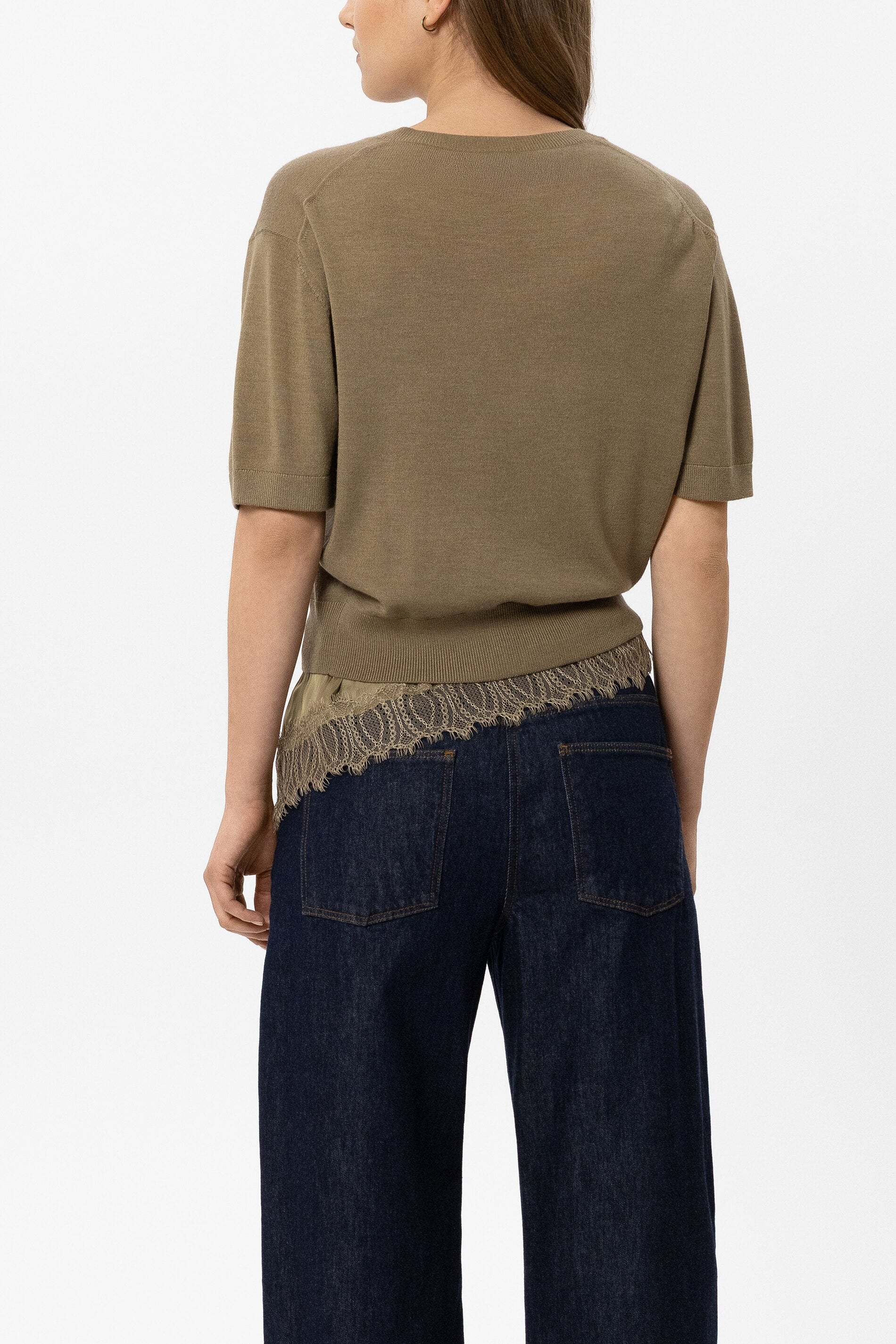 V-Pullover aus Woll-Mix - salbei - Standard | Model Rück