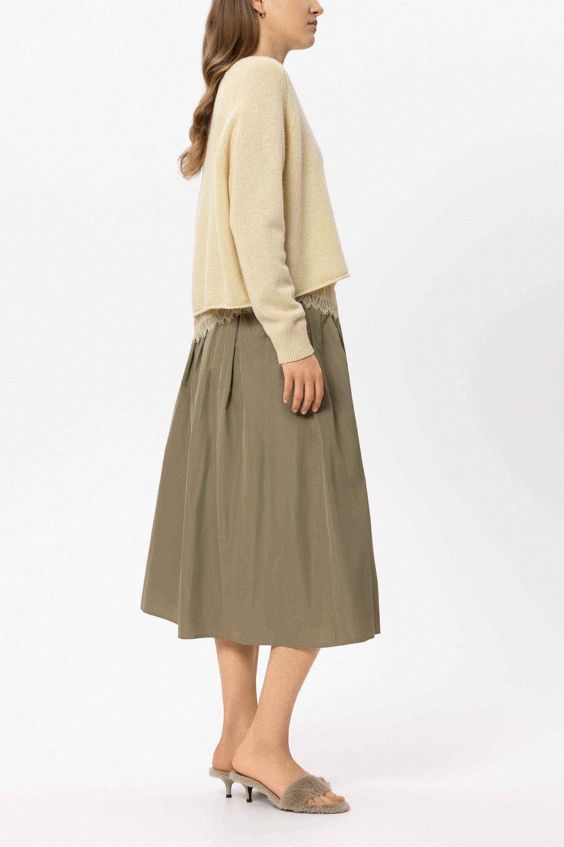 Pullover aus Kaschmir-Mix - butter yellow - Standard | Model Seite