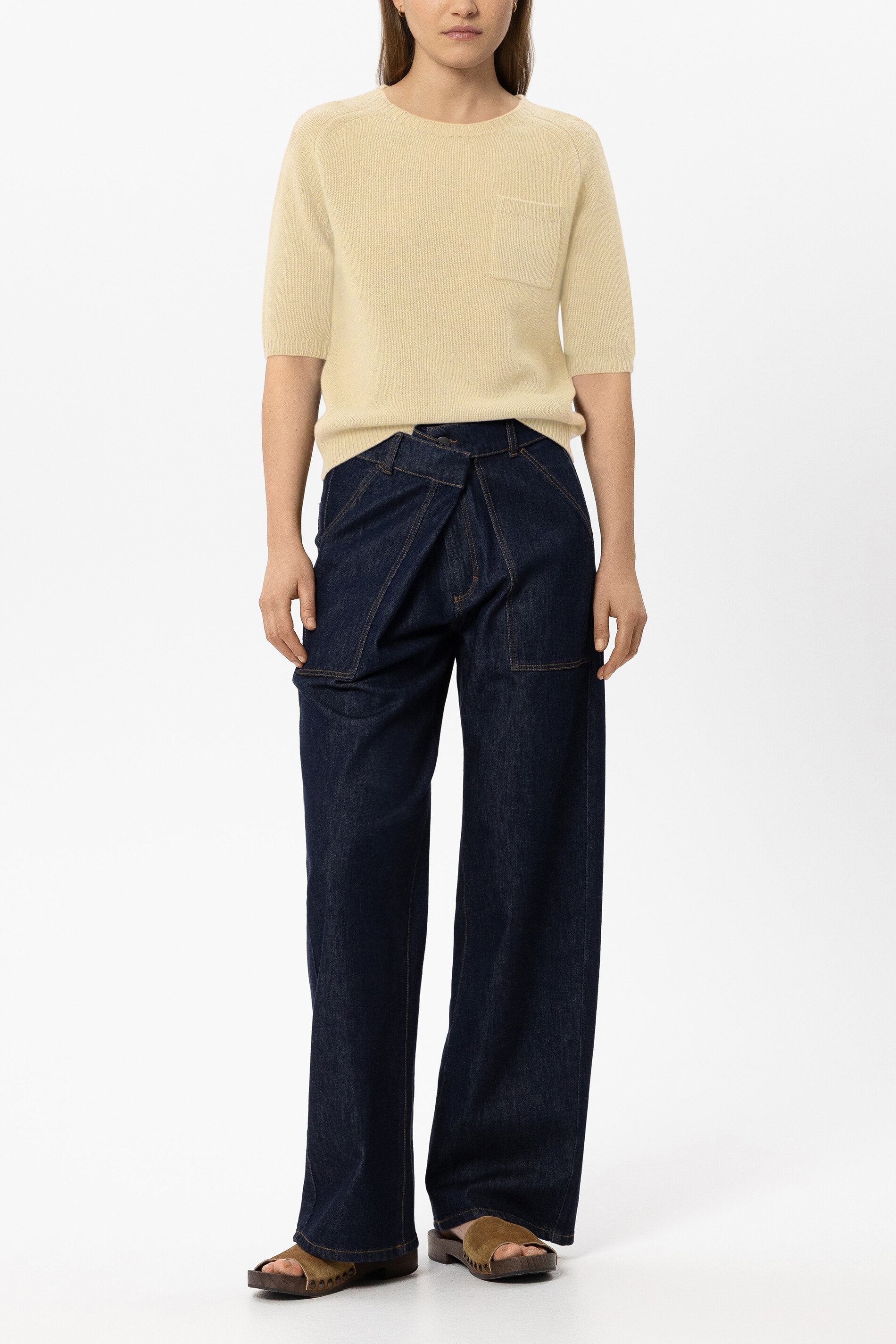 Pullover aus Kaschmir-Mix - butter yellow - Standard | Model Front