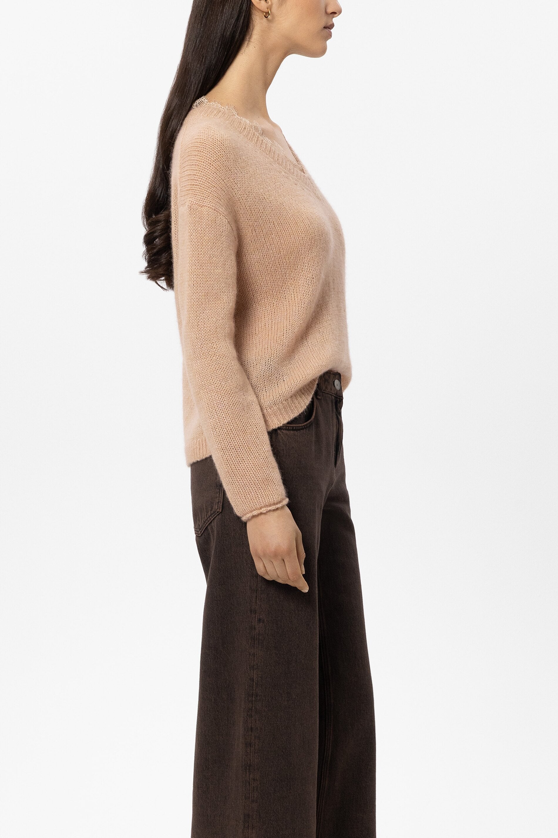 V-Pullover aus Alpaka-Mix - cappuccino - Standard | Model Seite