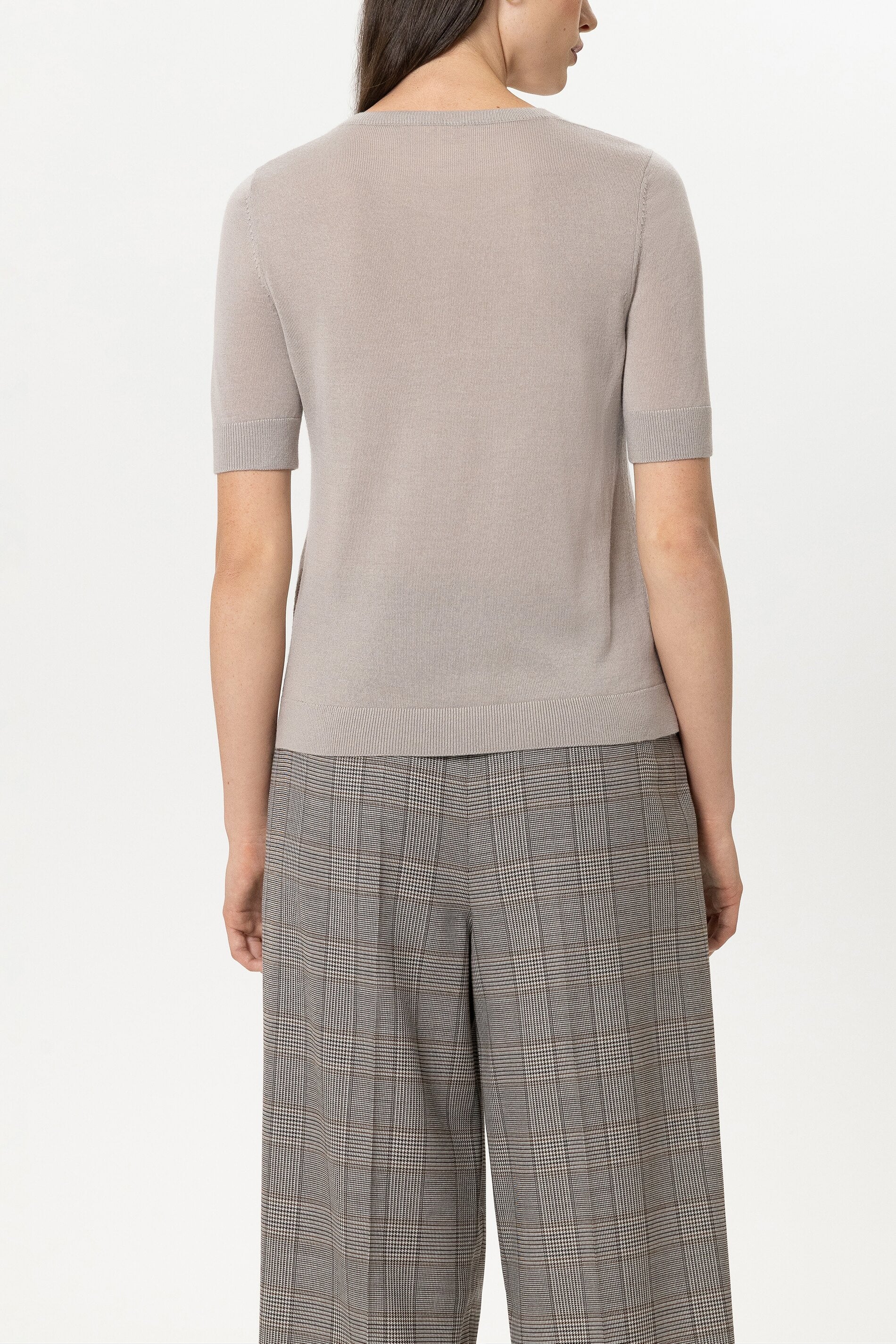 Pullover aus Woll-Mix - pearl - Standard | Model Rück