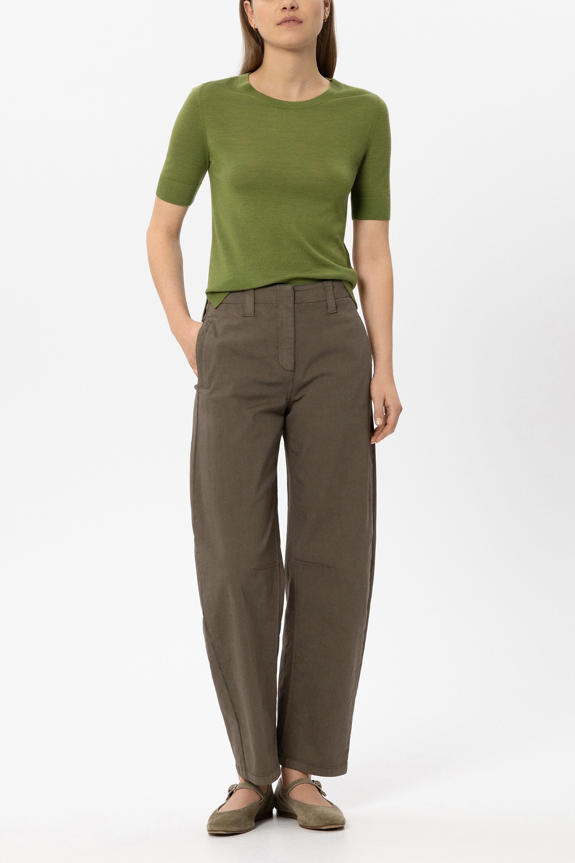 Pullover aus Woll-Mix - matcha green - Standard | Model Front