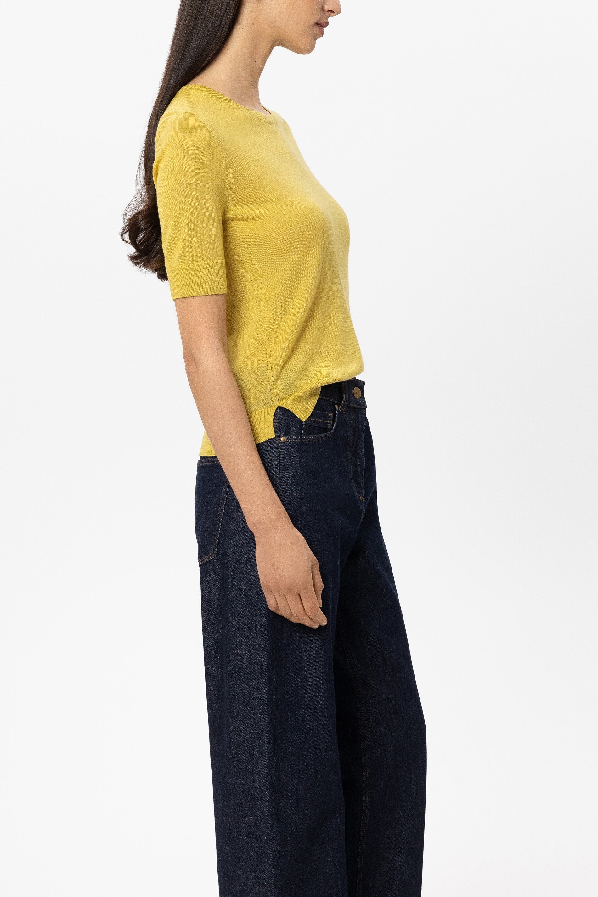Pullover aus Woll-Mix - signal yellow - Standard | Model Seite