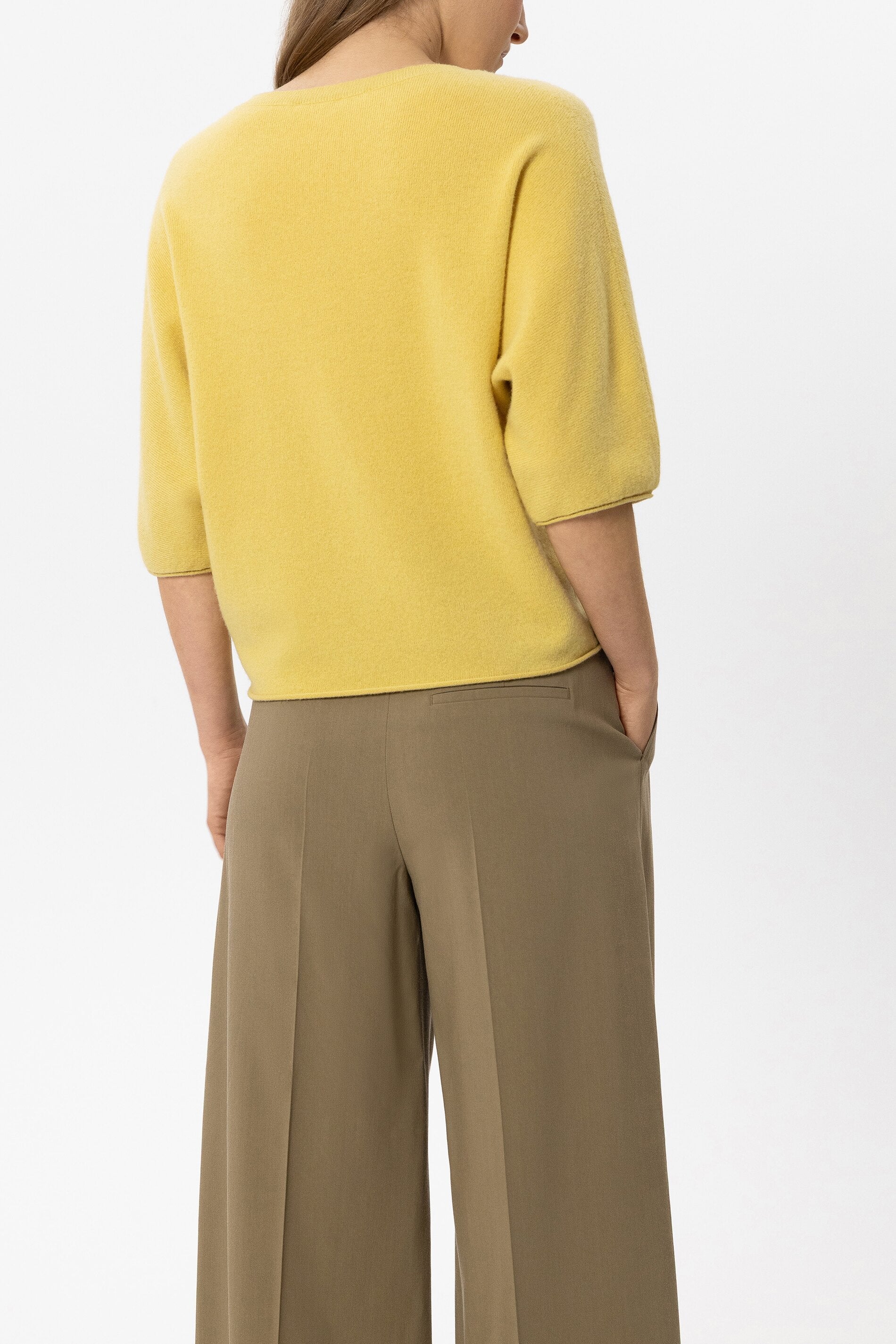 Pullover aus Kaschmir-Mix - signal yellow - Standard | Model Rück