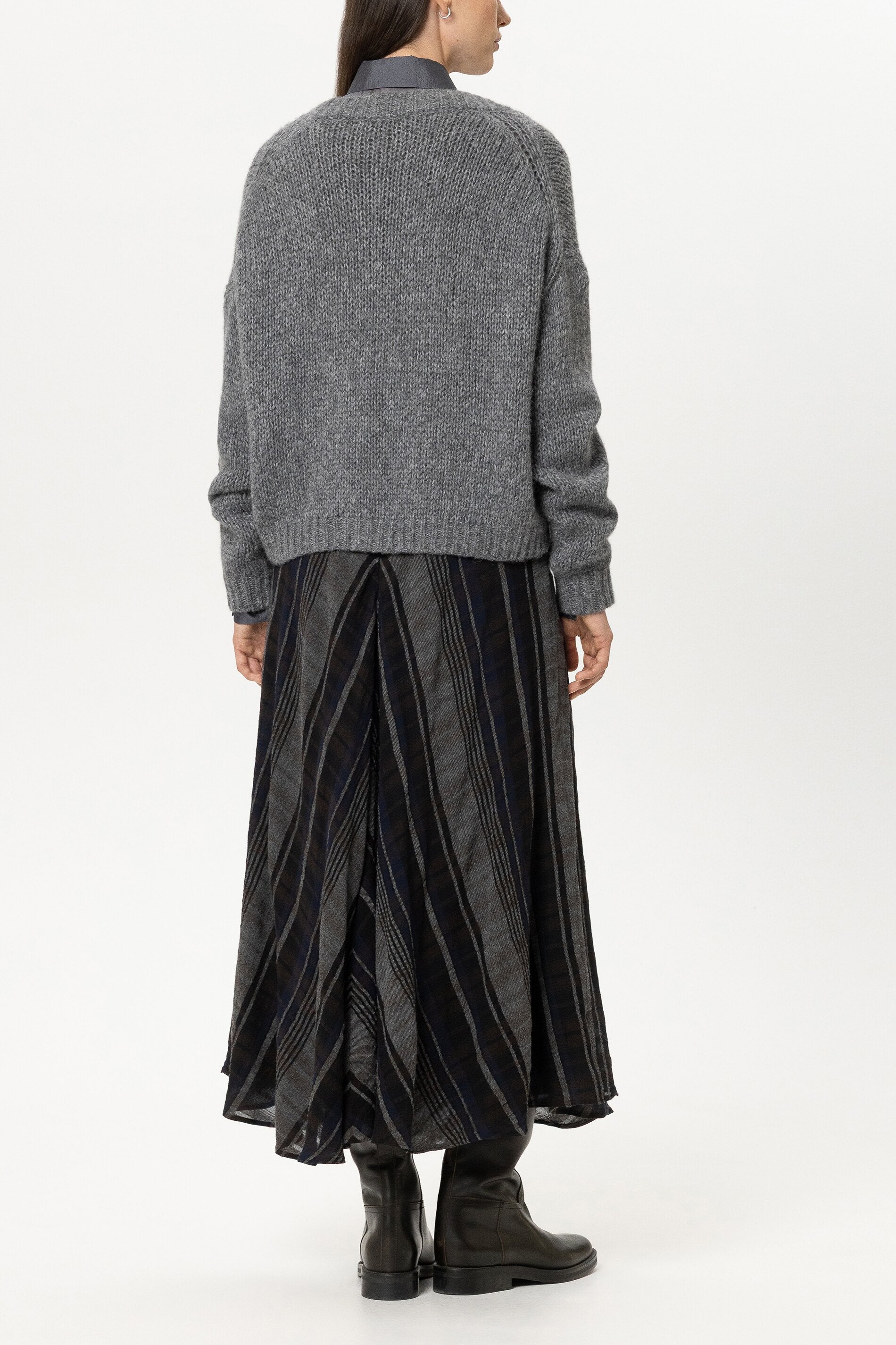 V-Pullover aus Alpaka-Mix - multi - Standard | Model Rück