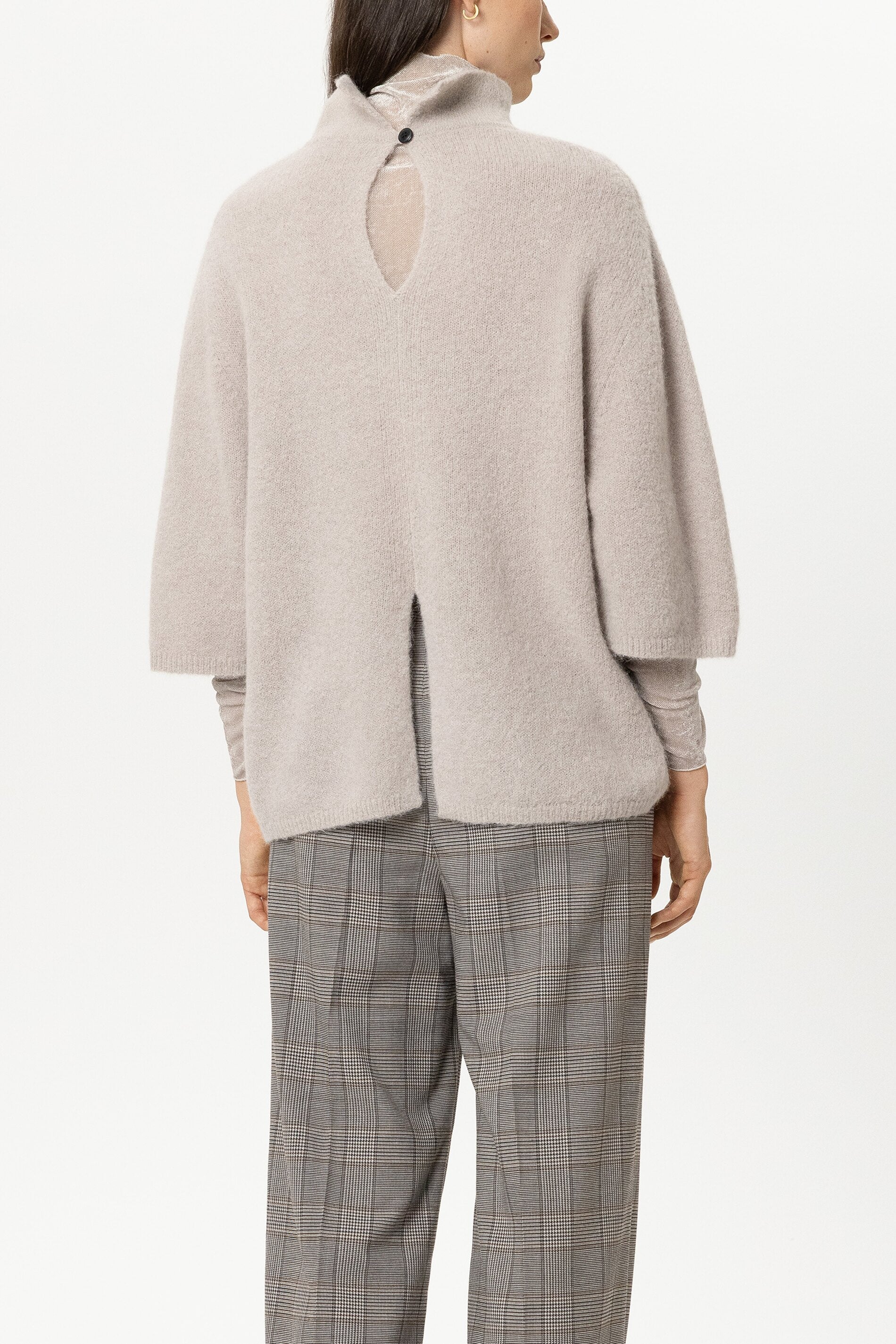 Turtleneck-Pullover - pearl - Standard | Model Rück