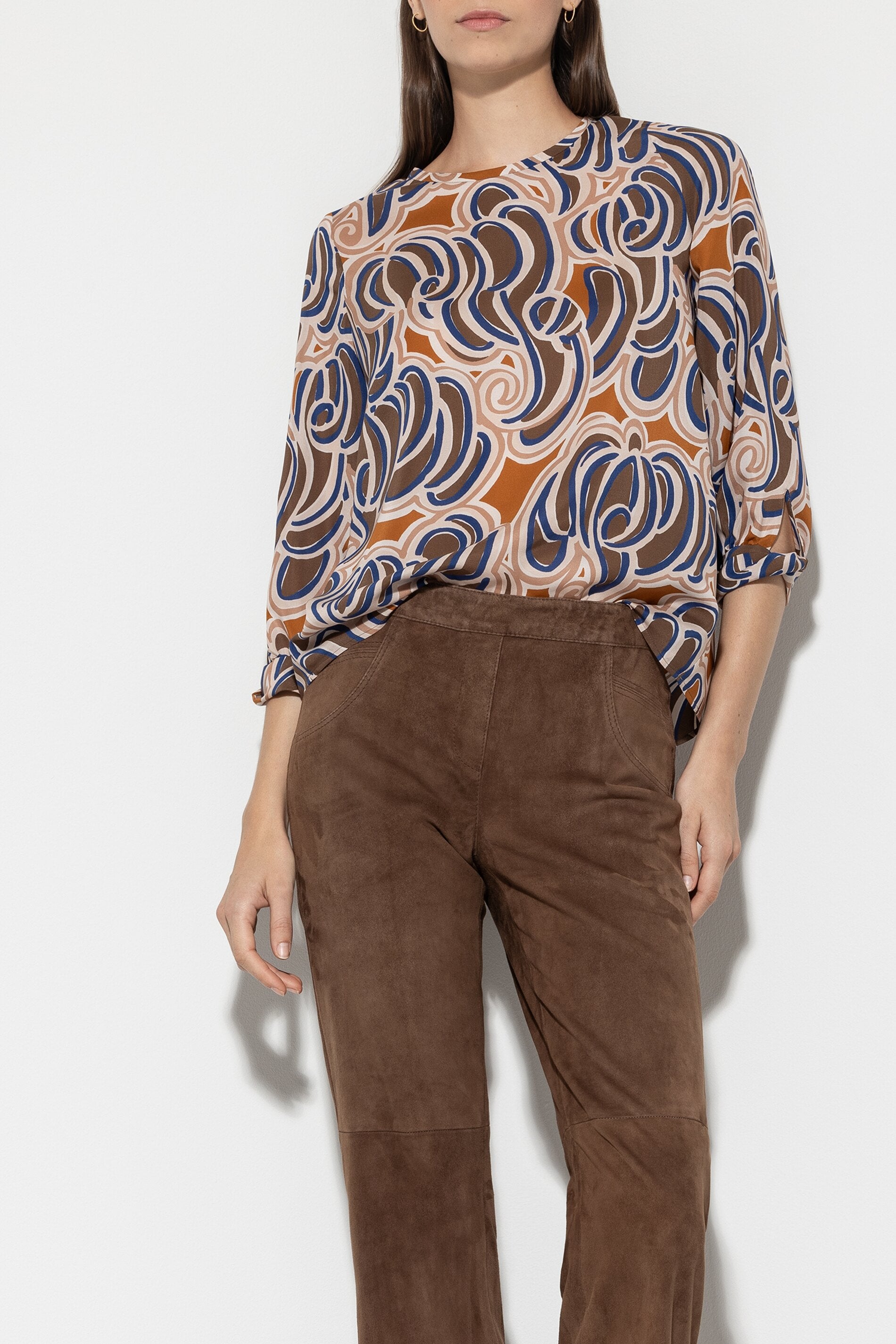 Seidenbluse mit Graphic-Print - multi - Standard | Model Front