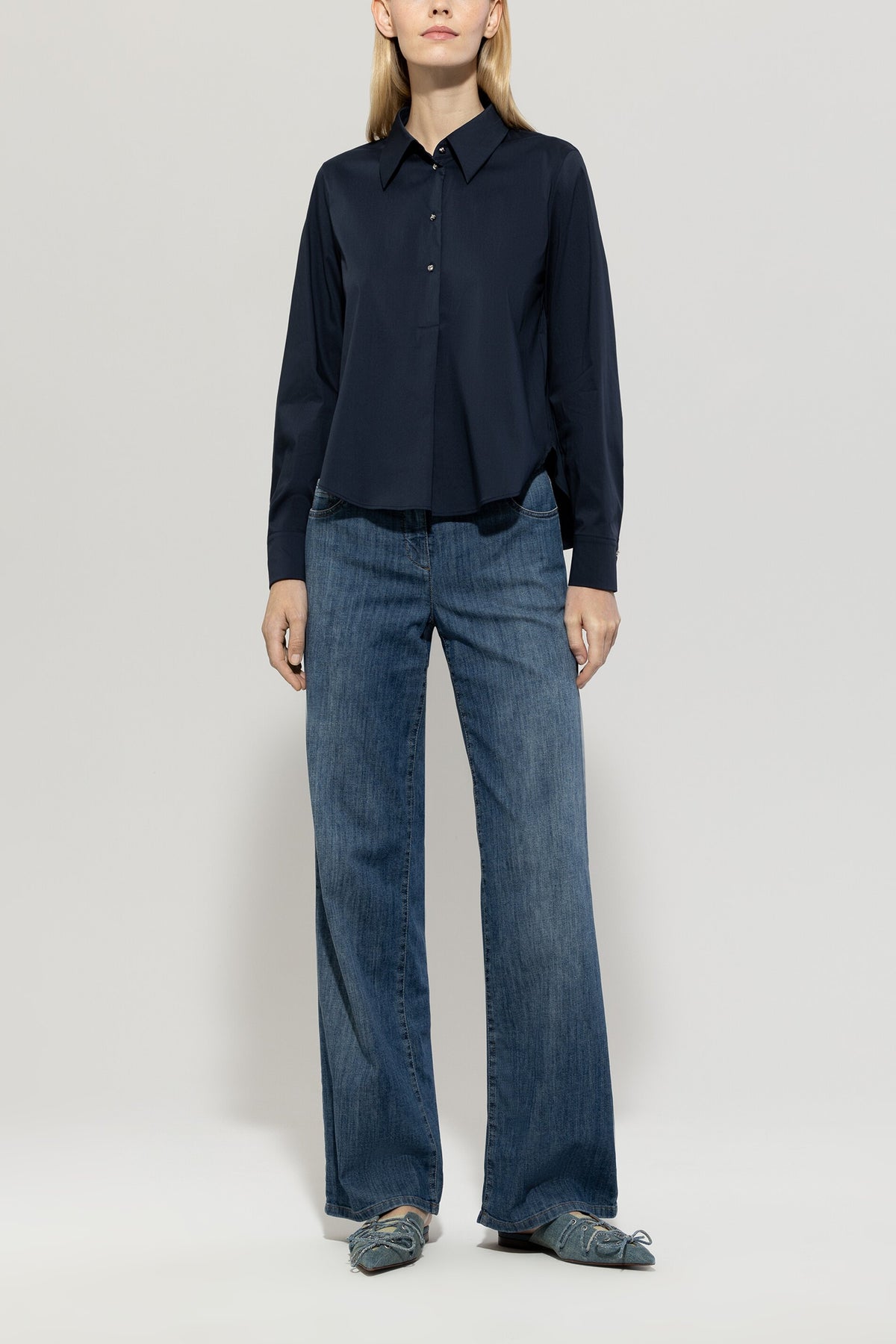 Tunikabluse aus Baumwolle - jeans blue - Standard | Model Front