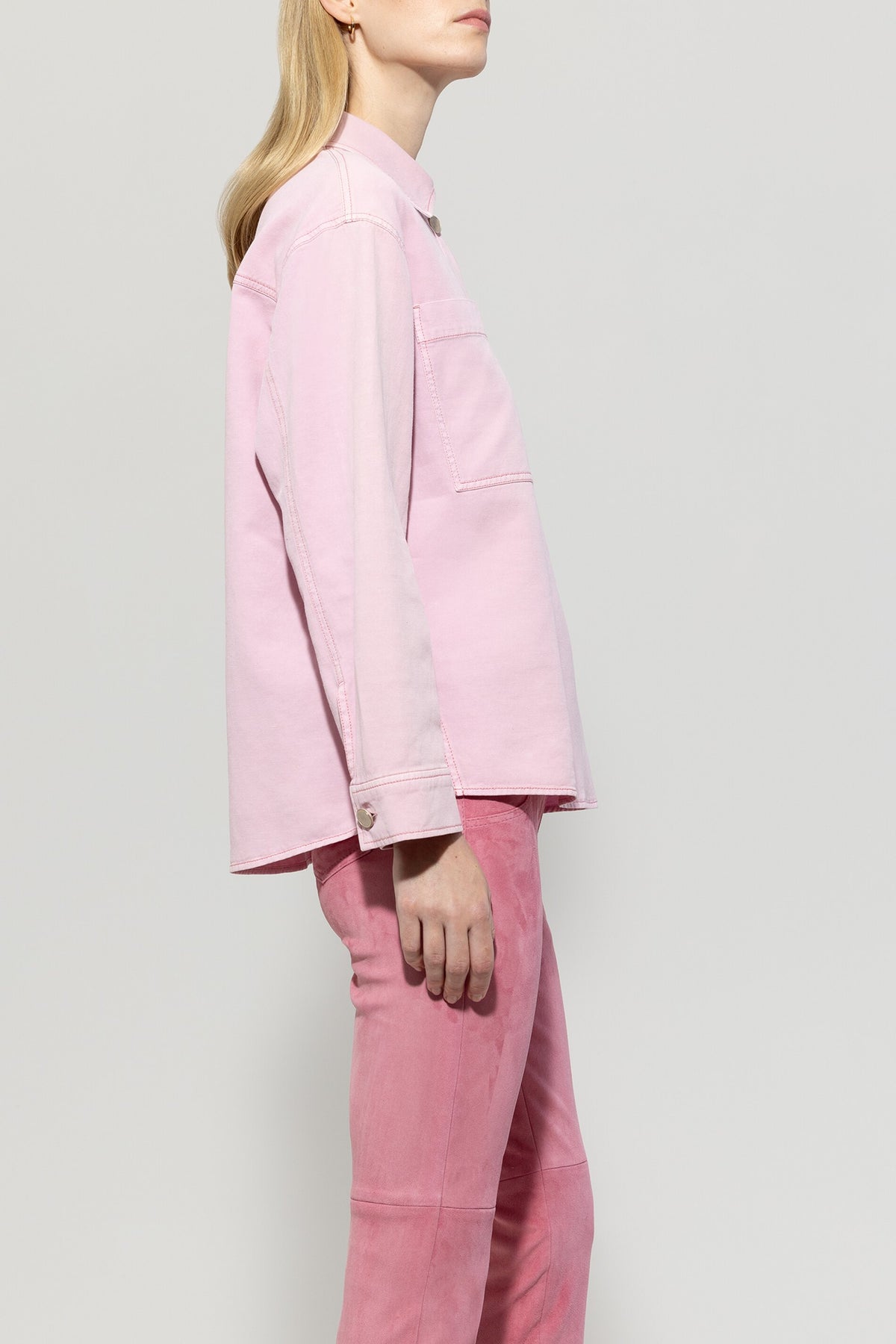 Denim-Bluse aus Leinen-Mix - fresh rose - Standard | Model Seite