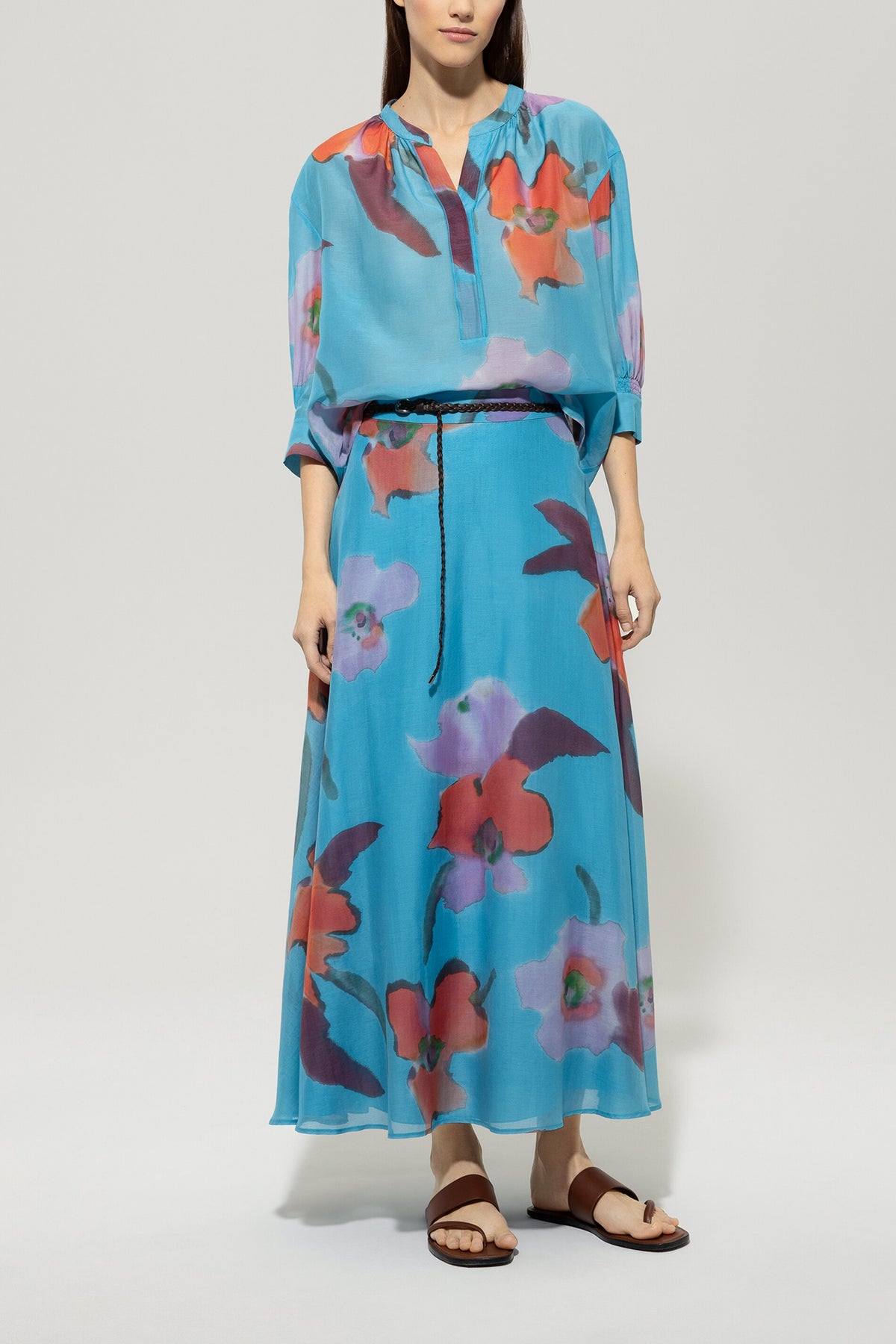 Bluse mit Hibiskus-Print - multi - Standard | Model Front