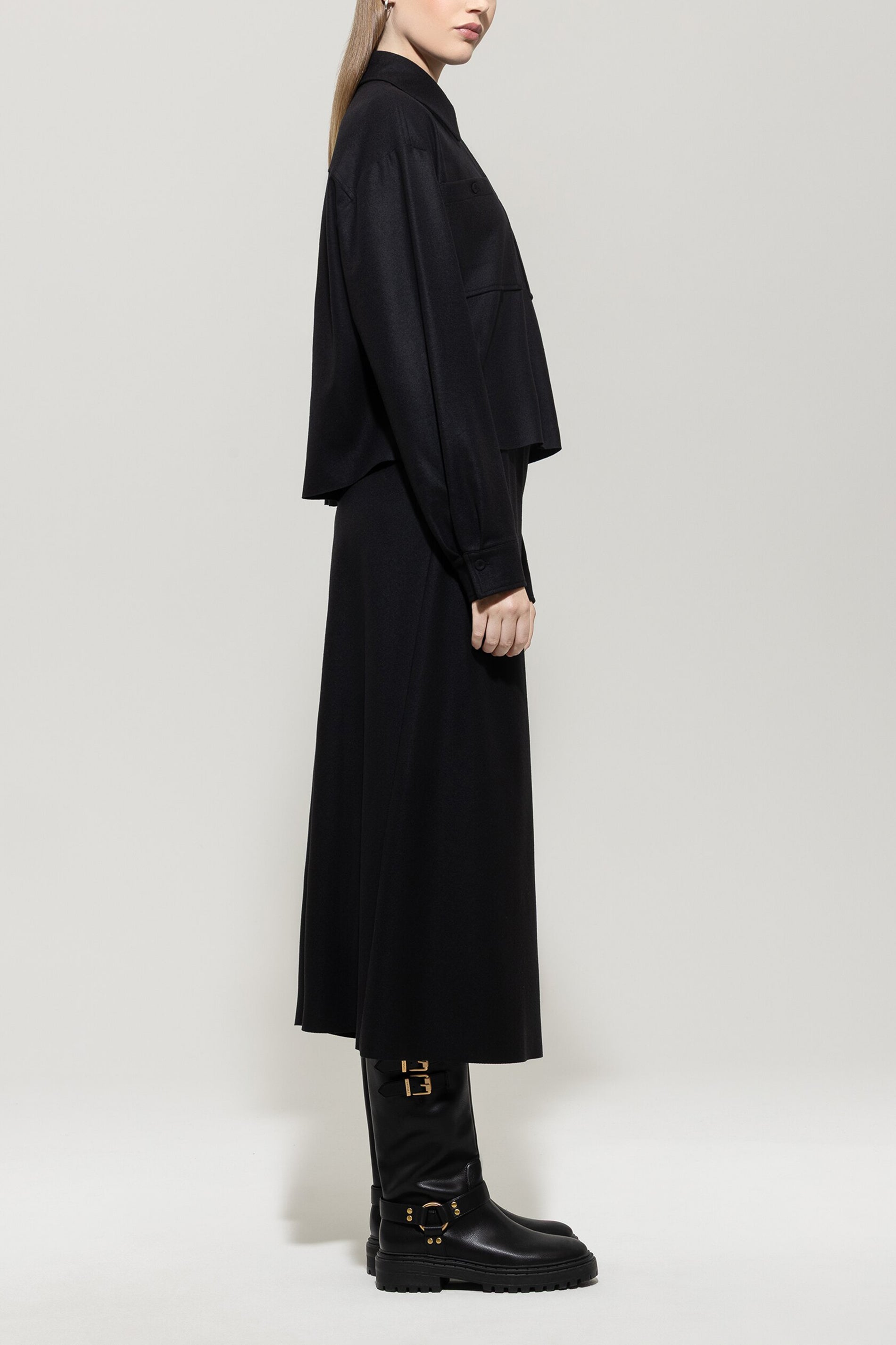 Flanell-Hemd - deep black - Standard | Model Seite