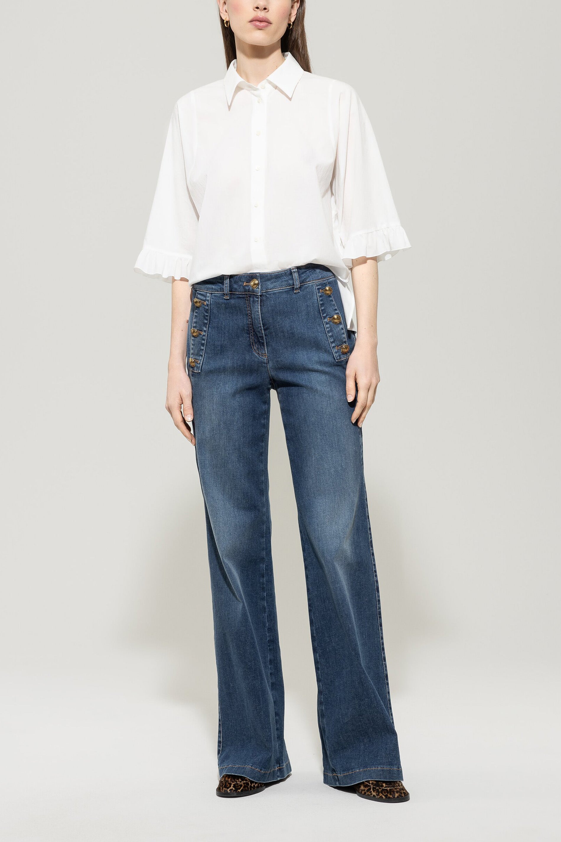 Bluse aus Baumwoll-Voile - off white - Standard | Model Front