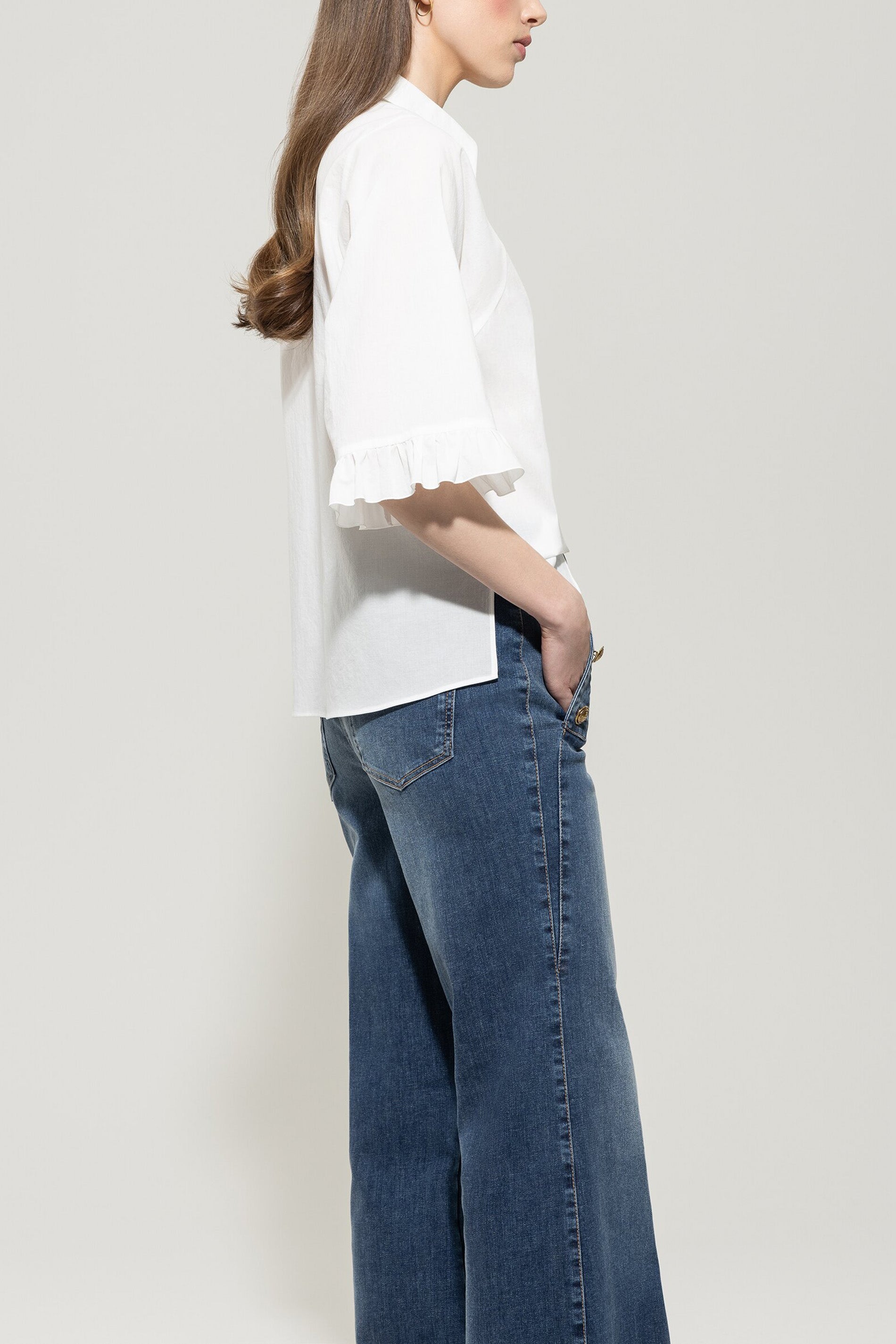 Bluse aus Baumwoll-Voile - off white - Standard | Model Seite