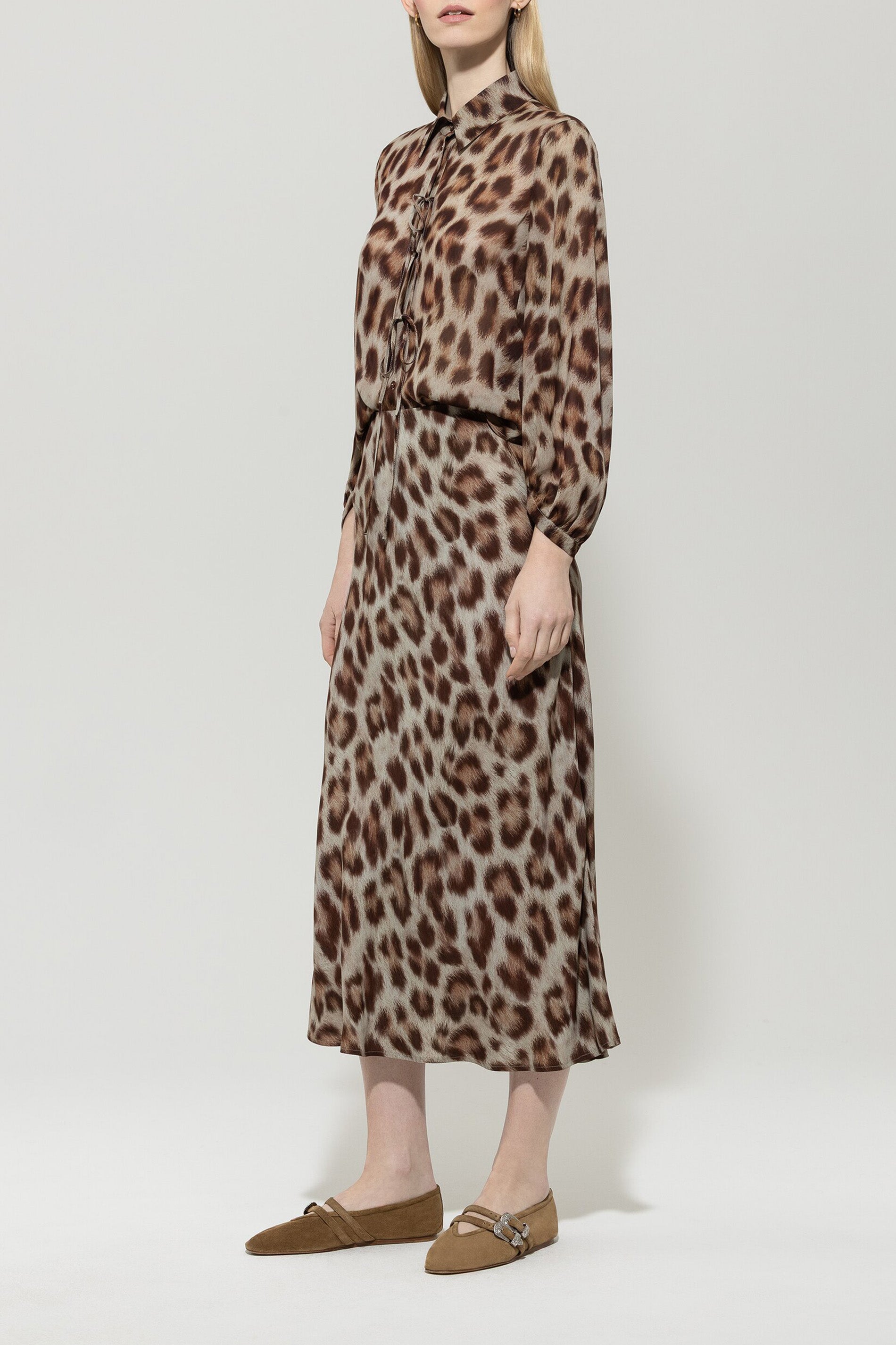 Hemdbluse mit Animal-Print - multi - Standard | Model Front