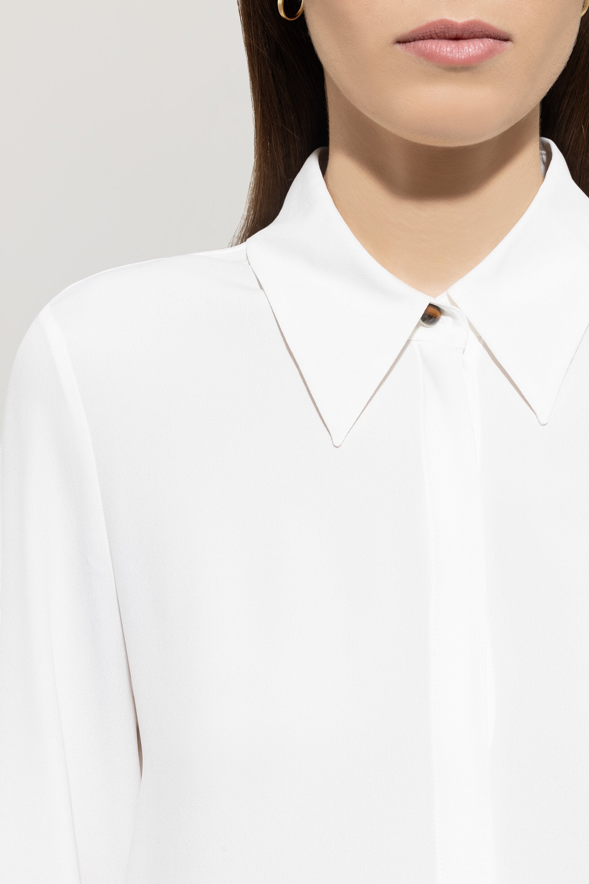 Hemdbluse aus Seiden-Mix - off white - Standard | Model Detail