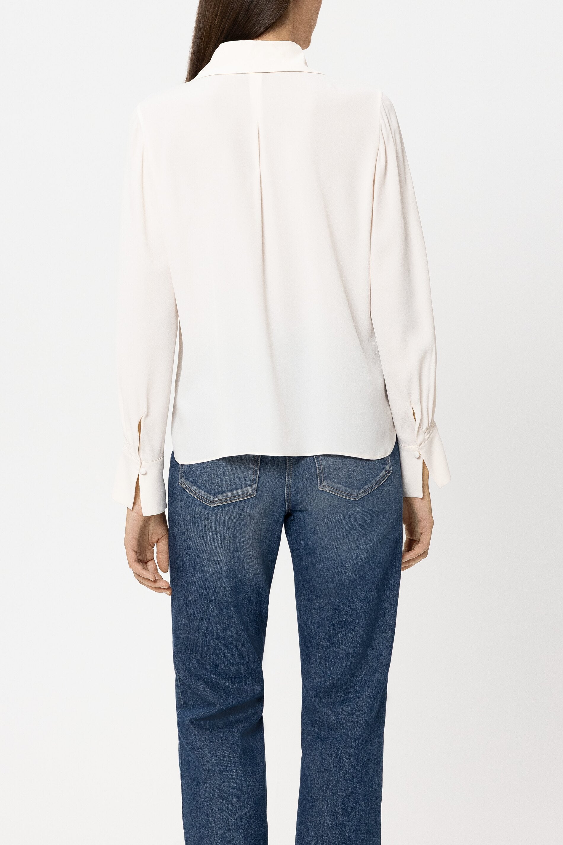 Schluppenbluse aus Seiden-Mix - cream - Standard | Model Rück