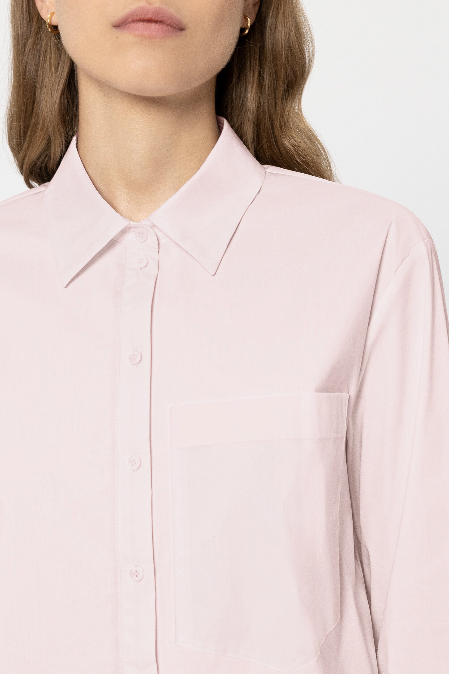 Hemdbluse mit Ajour-Stickerei - creamy blush - Standard | Model Detail