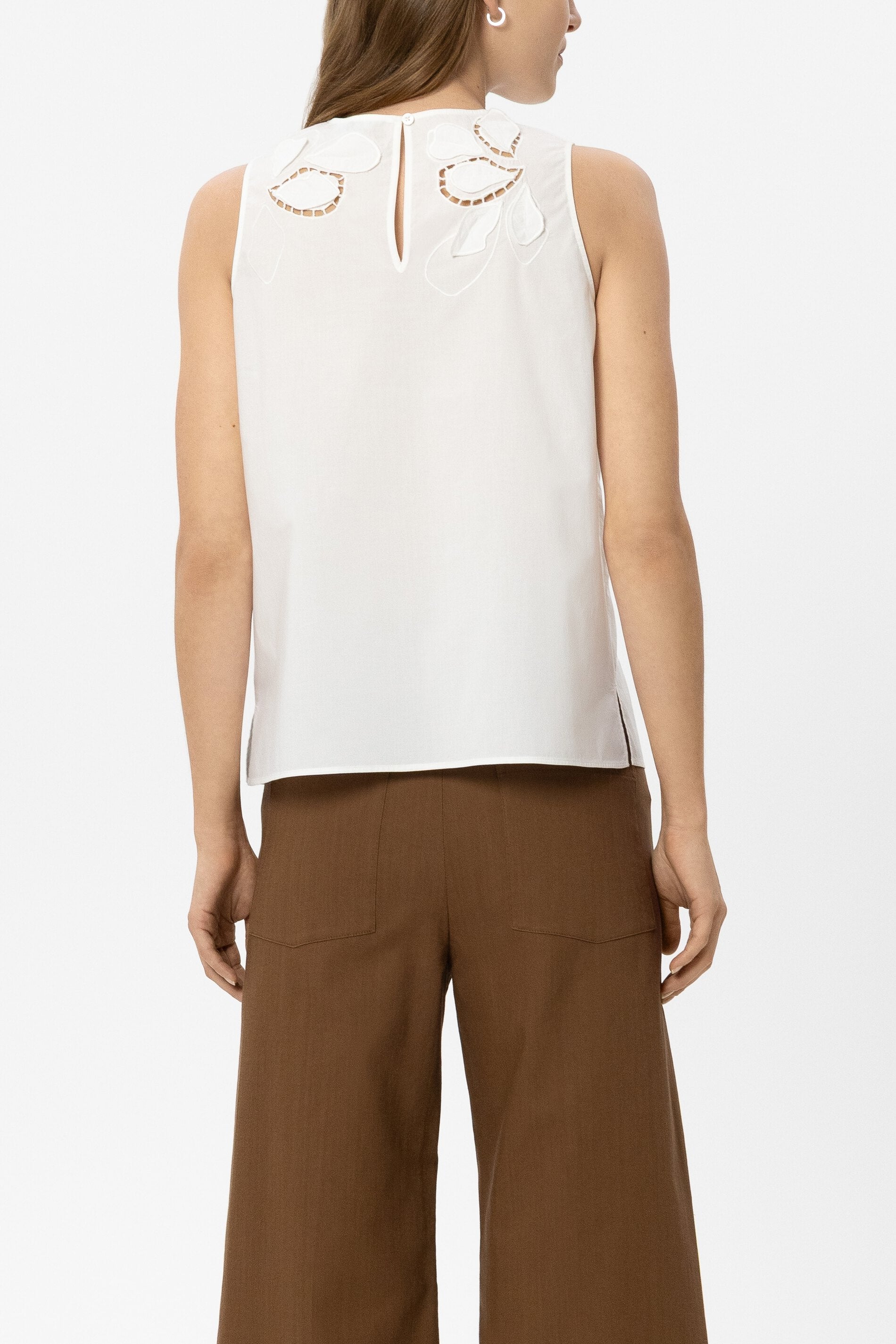 Blusentop mit Lochstickerei - white - Standard | Model Rück