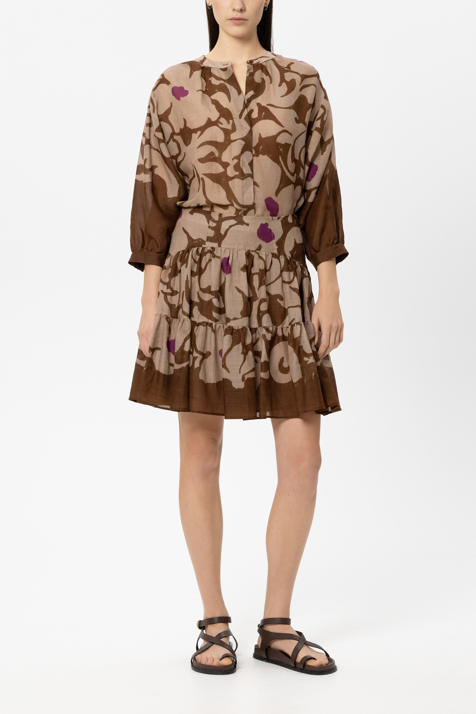 Bluse mit Flower-Print - light terracotta / multi - Standard | Model Front