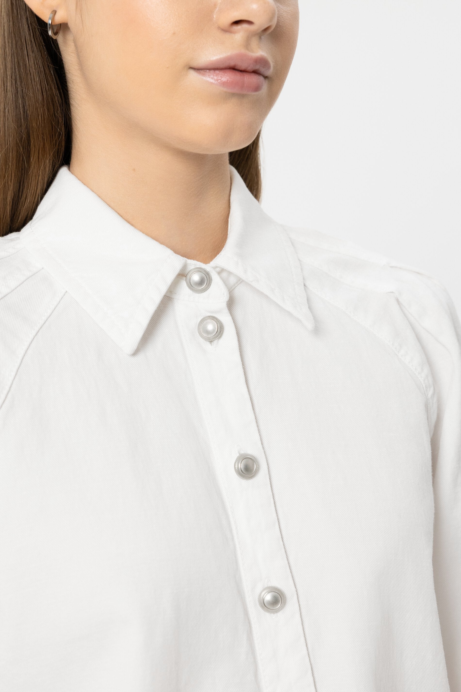 Bluse aus Leinen-Mix - white - Standard | Model Detail