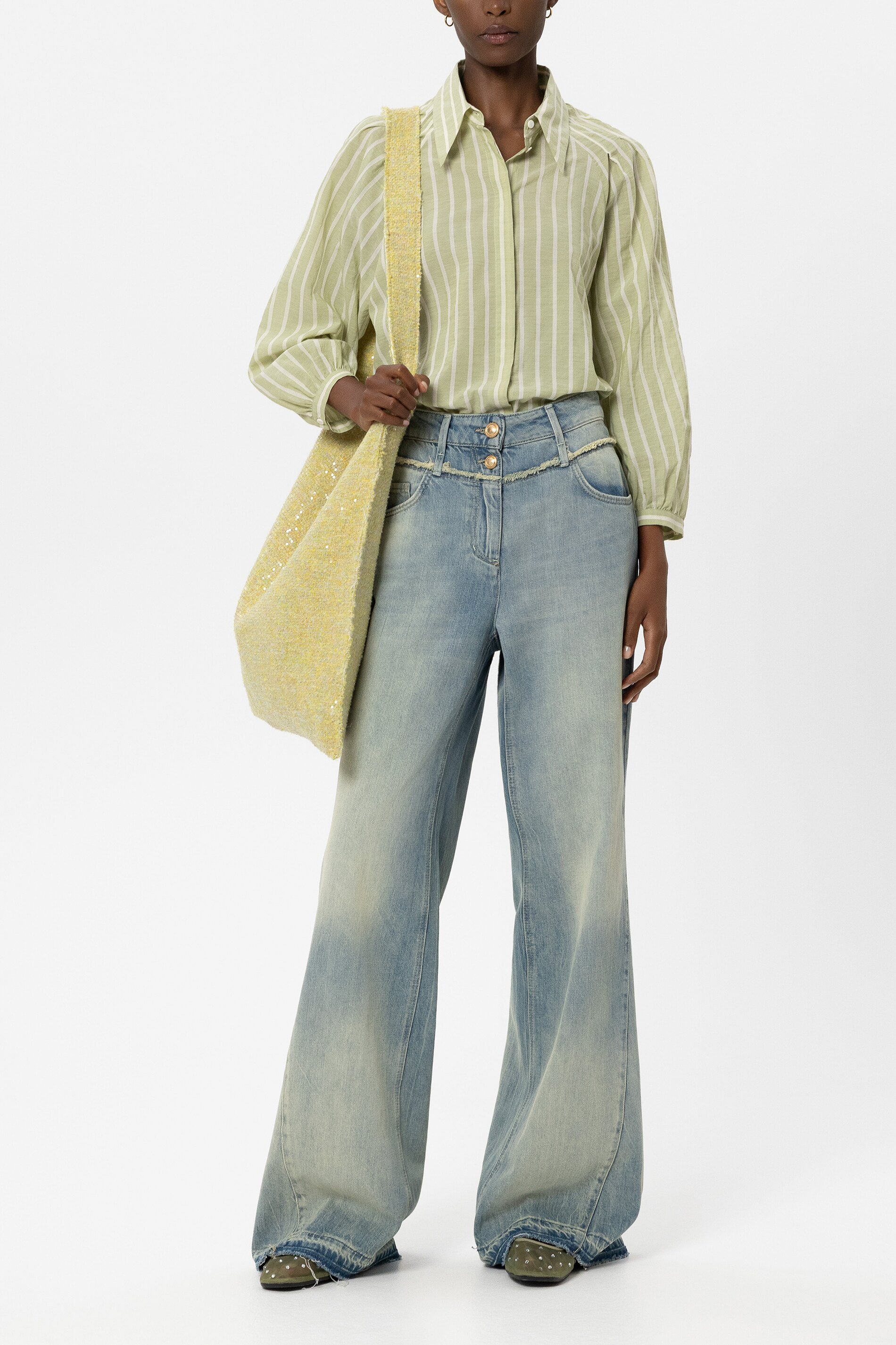 Hemdbluse mit Voile-Stripe - moss green / milk - Standard | Model Front