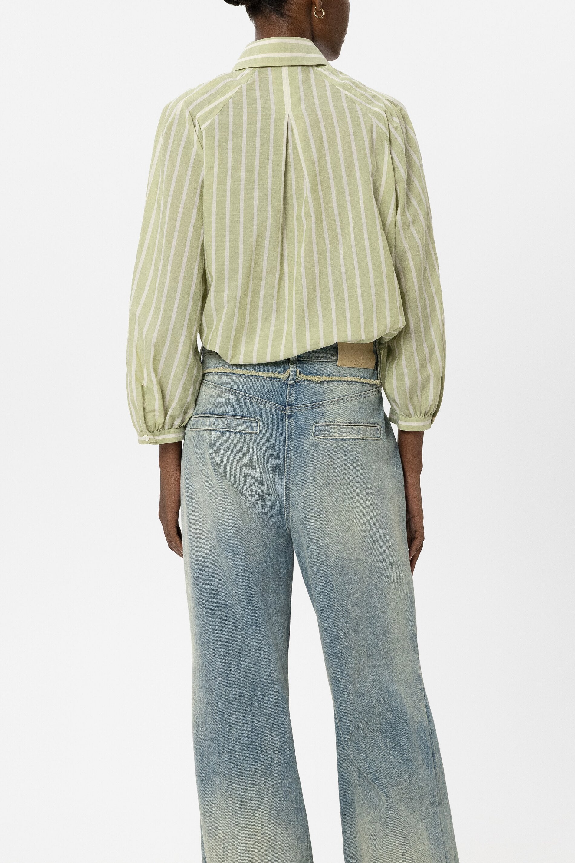 Hemdbluse mit Voile-Stripe - moss green / milk - Standard | Model Rück