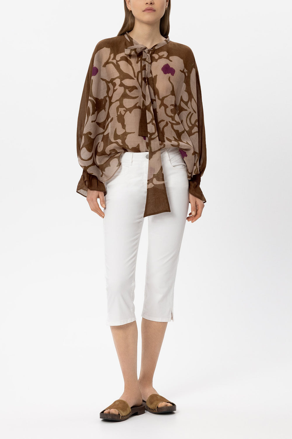 Blouse with flower print - light terracotta / multi - Standard