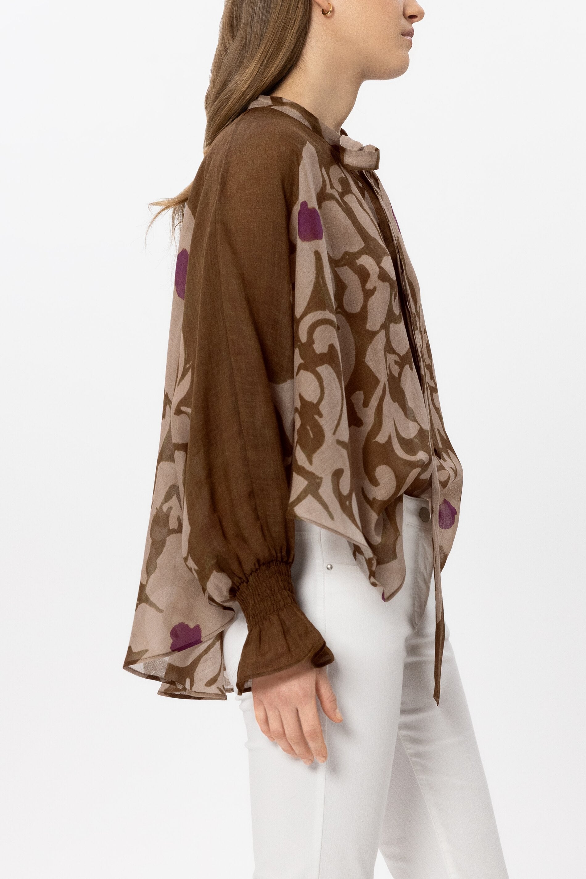 Bluse mit Flower-Print - light terracotta / multi - Standard | Model Seite