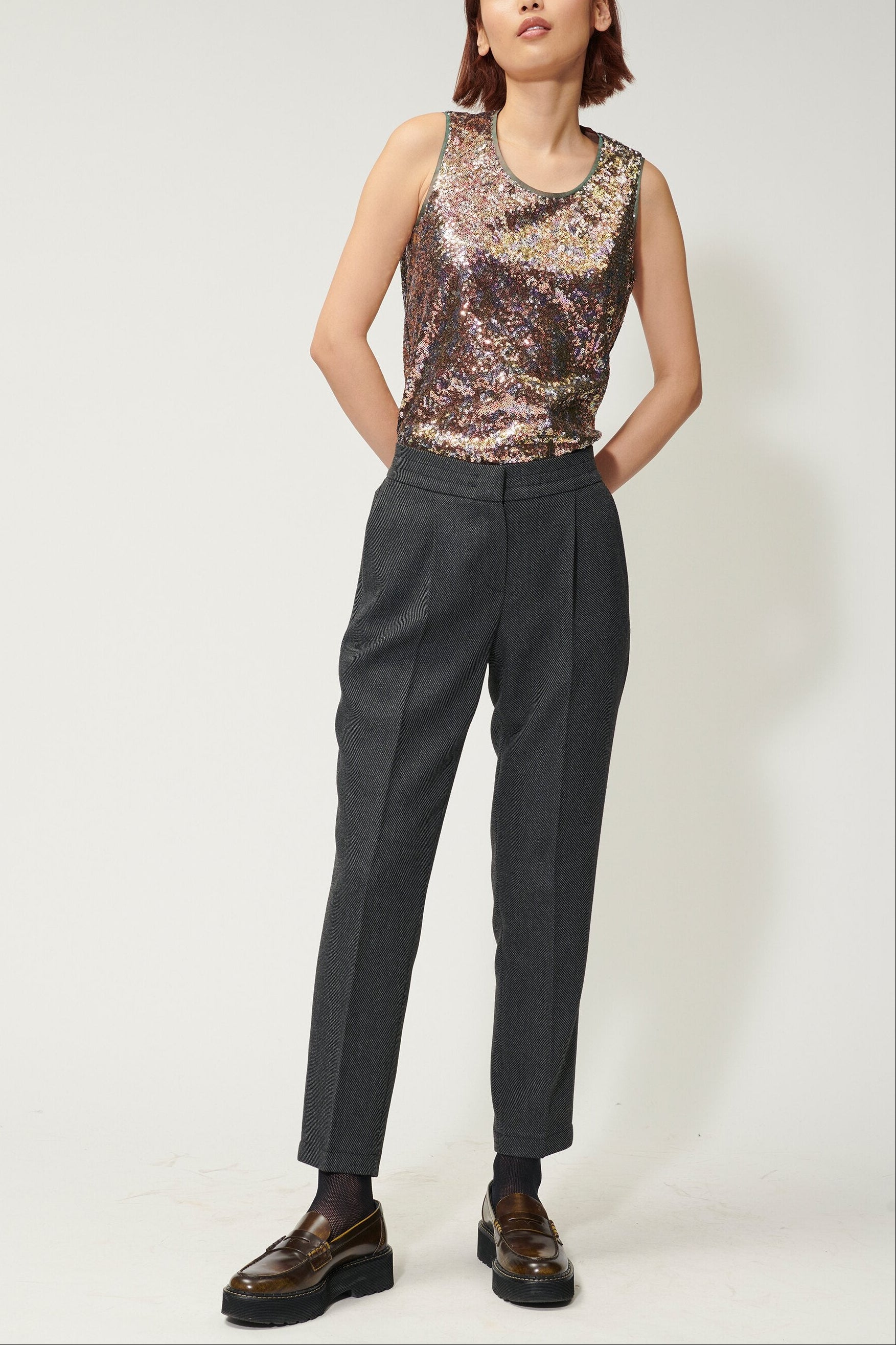 Pailletten-Top - the rainbow sequins - Standard | Model Front