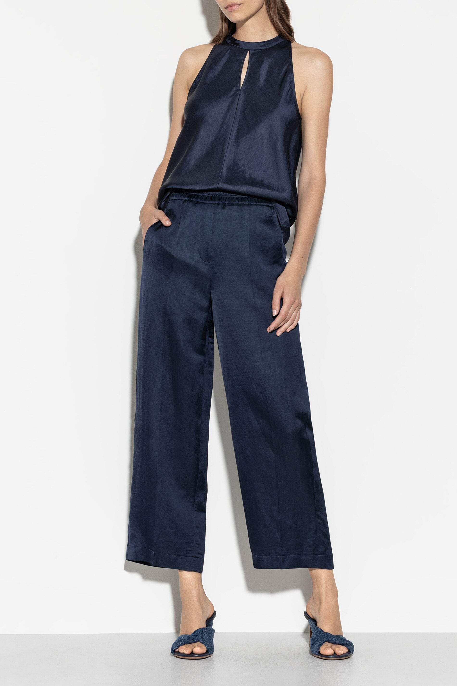 Satin-Top - dark navy - Standard | Model Front